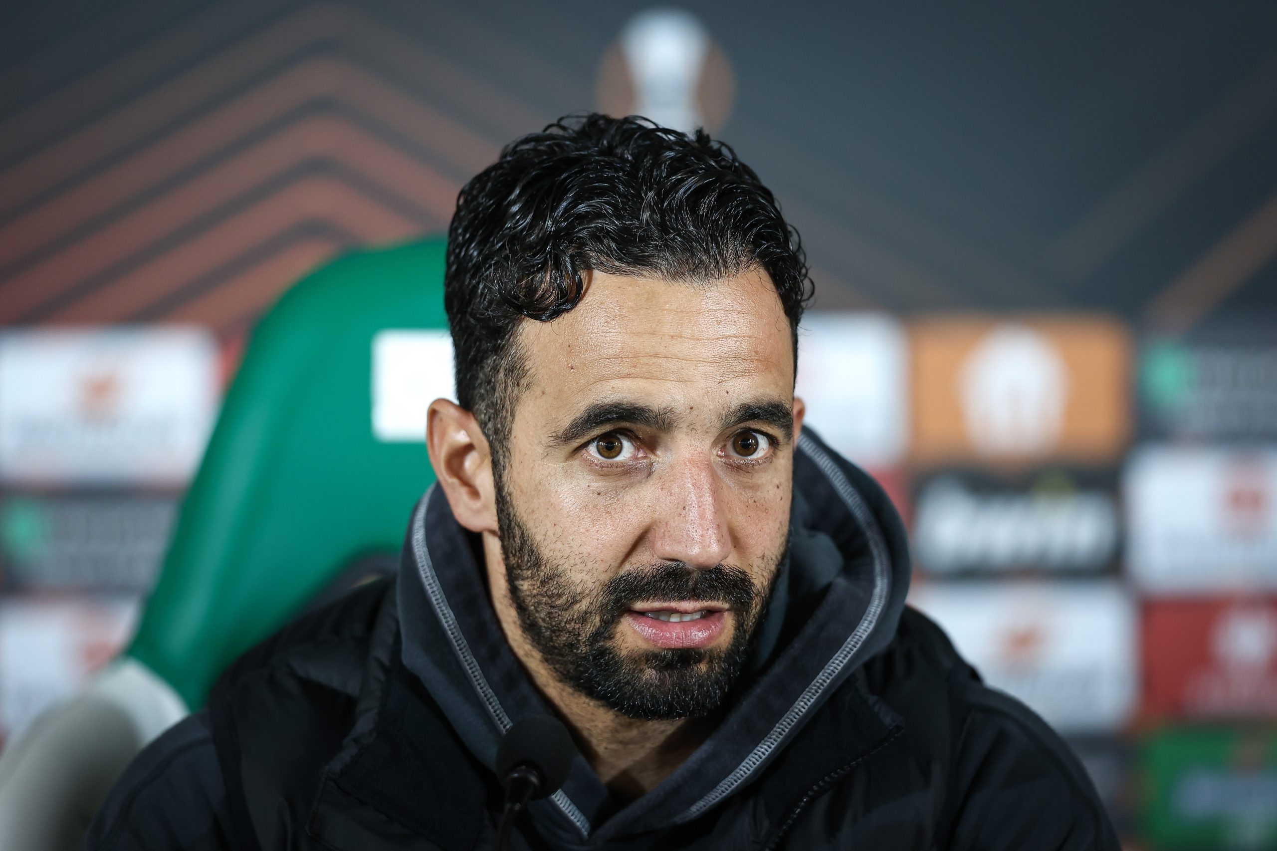 Rúben Amorim nega ter reuniões marcadas com clubes ingleses
