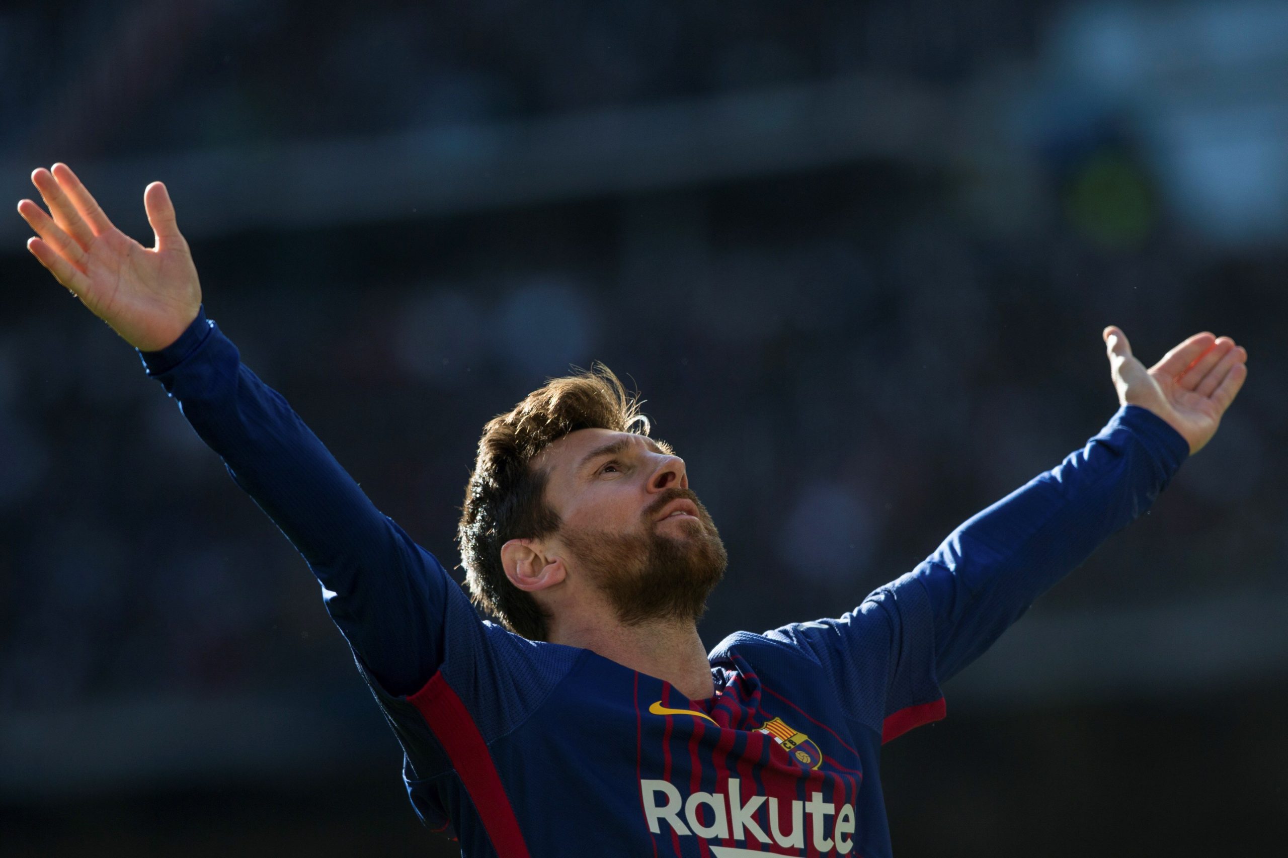 “Aprendi muito ao teu lado. Estarei sempre agradecido por teres tornado tudo fácil”. As palavra de Messi para Ronaldinho