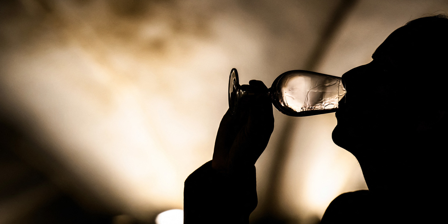 Que vinho comprar para acompanhar uma refeição? 24 vinhos para 24 pratos, para provar até ao fim do ano