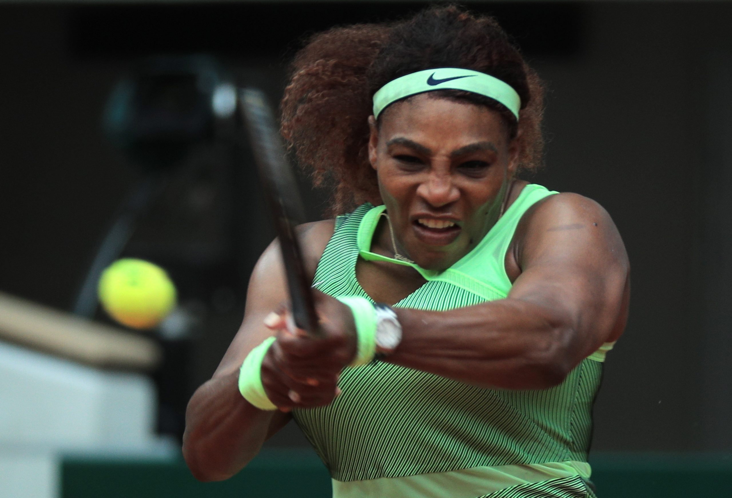 Roland Garros. Serena Williams apura-se mais uma vez para os oitavos de final. Daniil Medvedev segura a primeira ida