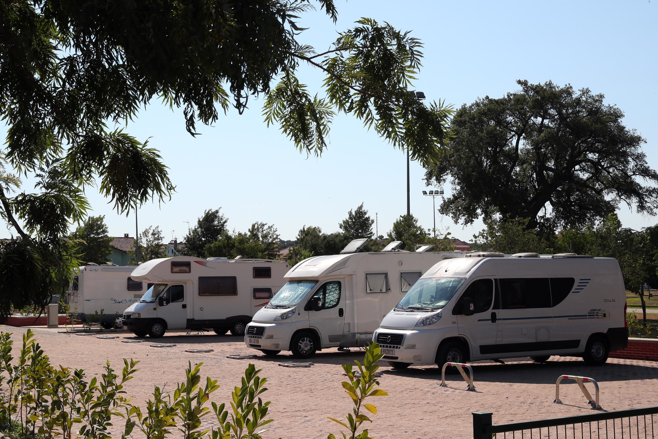 Autocaravanistas manifestam-se dia 26 em Lisboa contra a proibição de aparcamento e pernoita