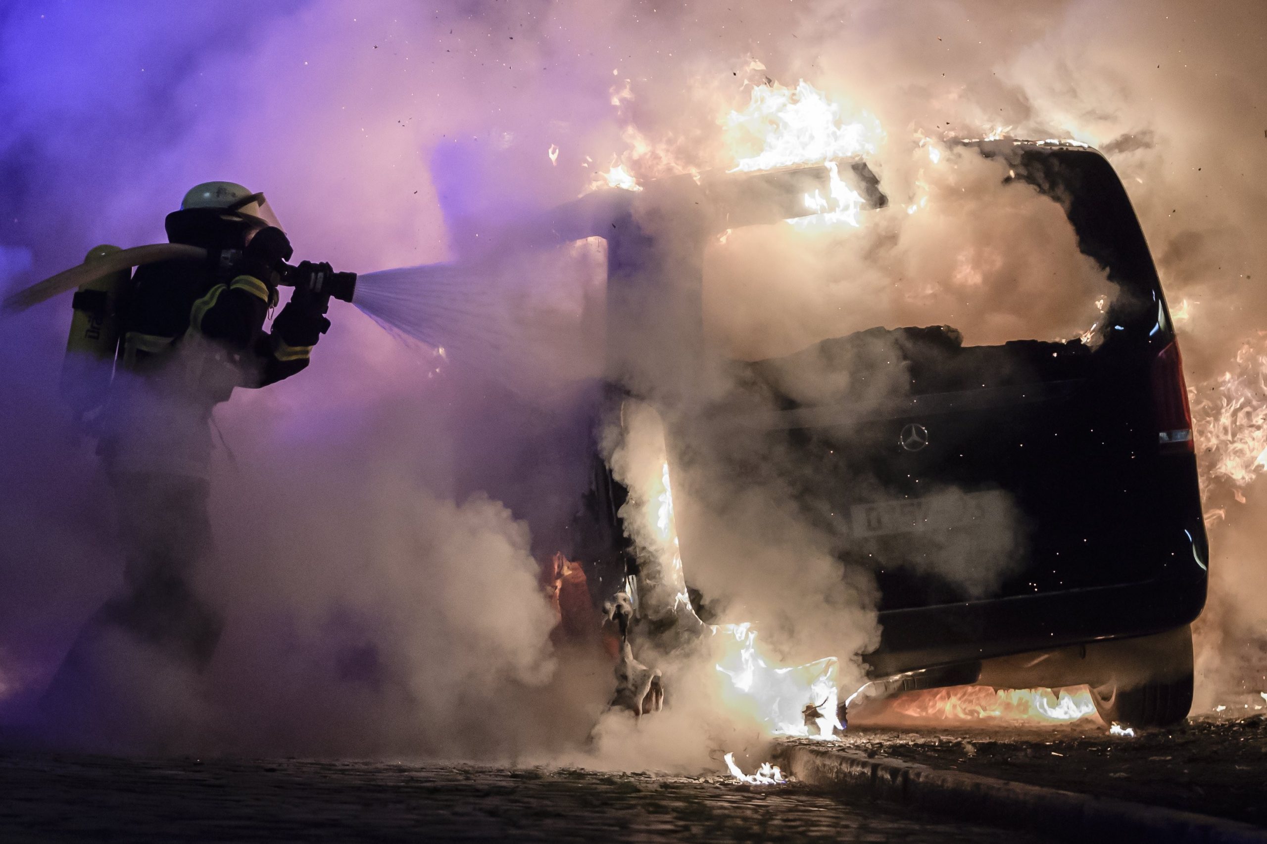 Protestos durante cimeira do G20 custam 12 milhões às seguradoras