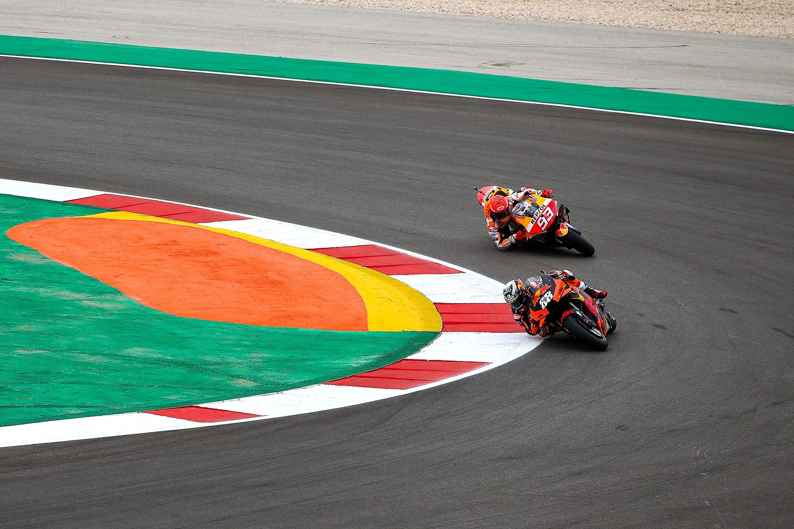 Presidente da Federação Internacional de Motociclismo “muito contente” com o regresso ao Algarve