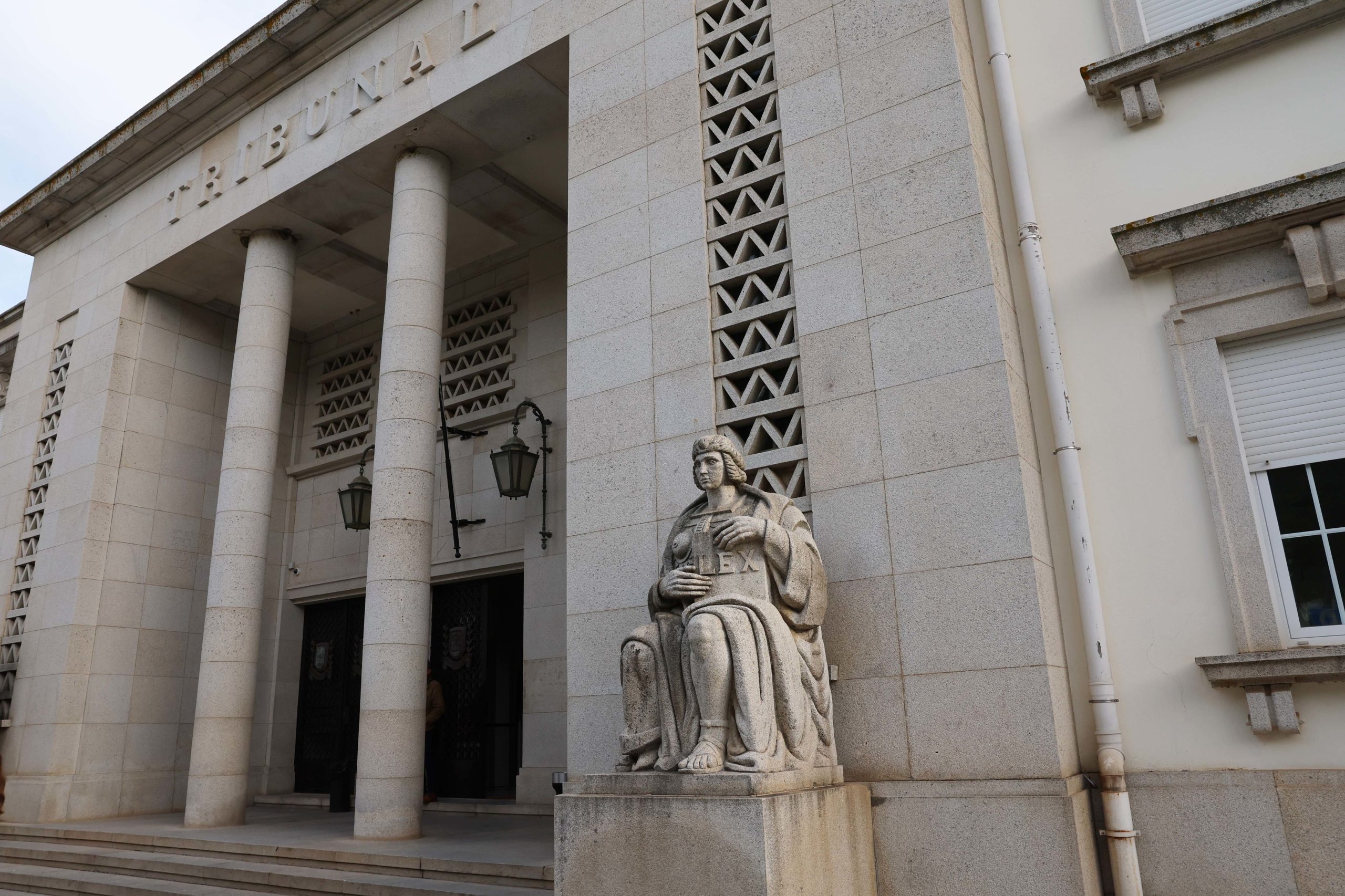 “Ministério Público: breve encontro com o drama”. Artigo da procuradora-geral adjunta não poupa críticas ao Sindicato dos Magistrados