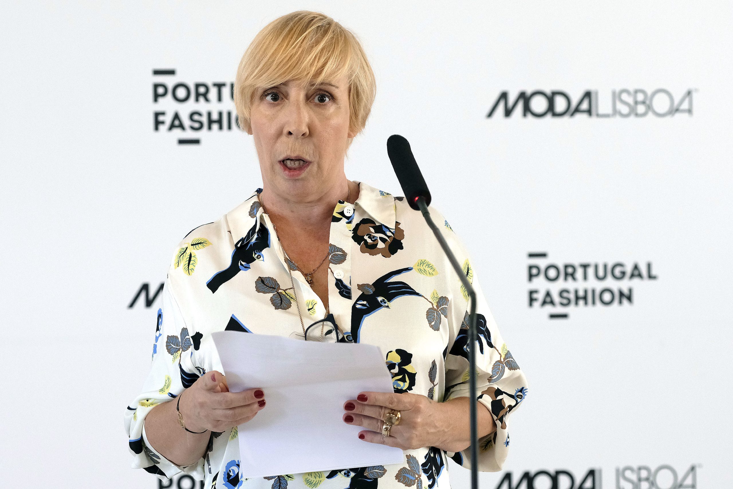 ModaLisboa: Eduarda Abbondanza distinguida com Medalha de Mérito Cultural da Câmara de Lisboa