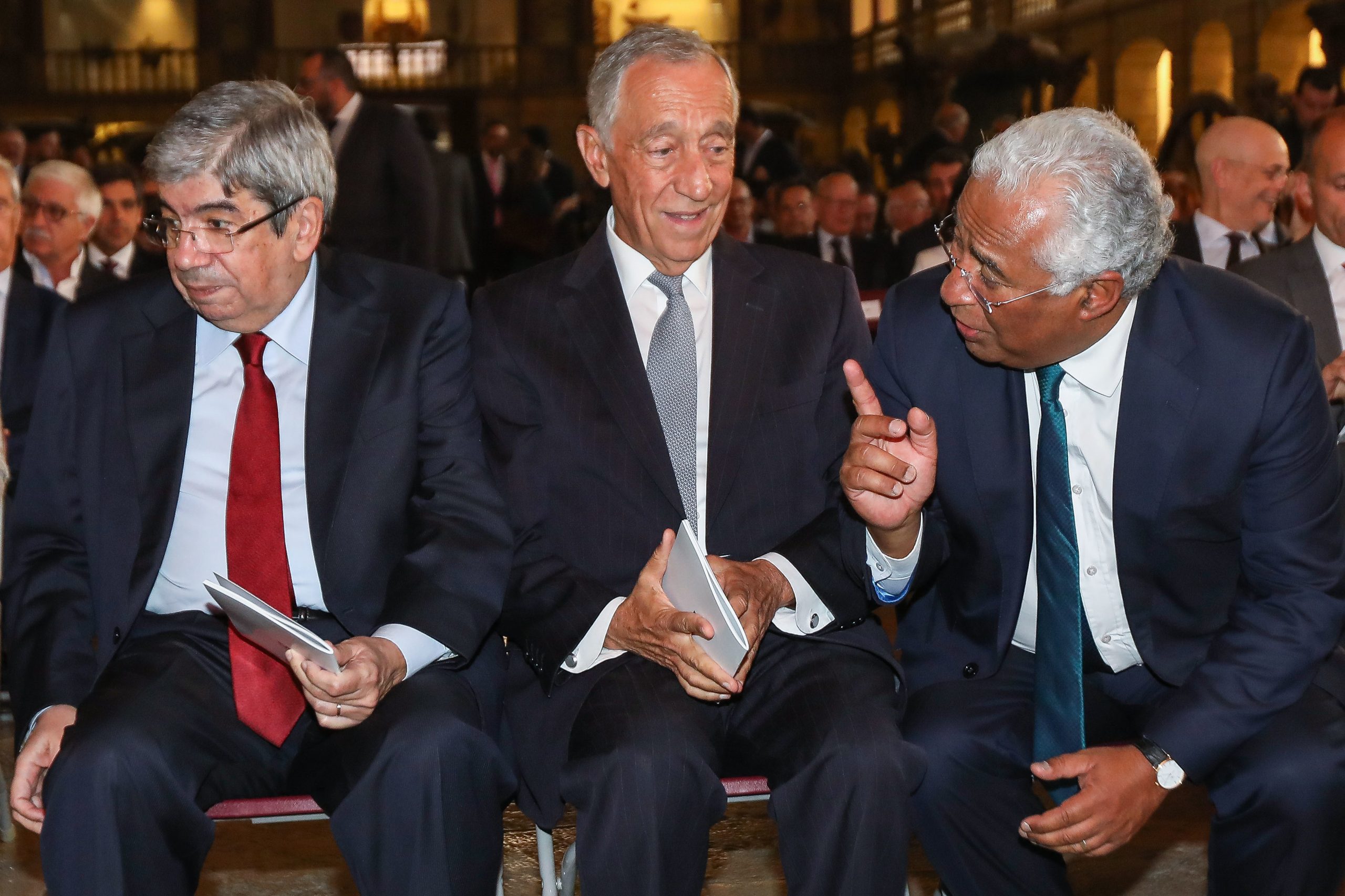 Ferro Rodrigues salienta que “há mais vida para além das cidades”