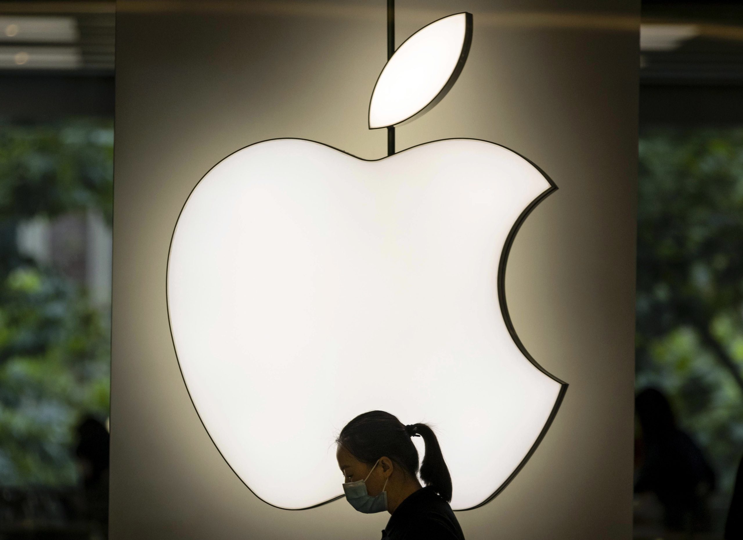 Polícia liberta refém na loja da Apple em Amesterdão e prende homem armado