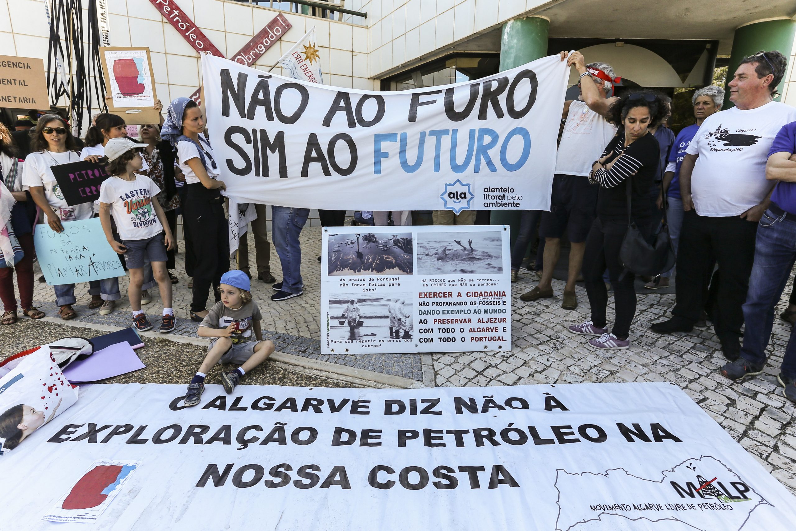 Galp e Eni desistem do projeto de prospeção de petróleo em Aljezur