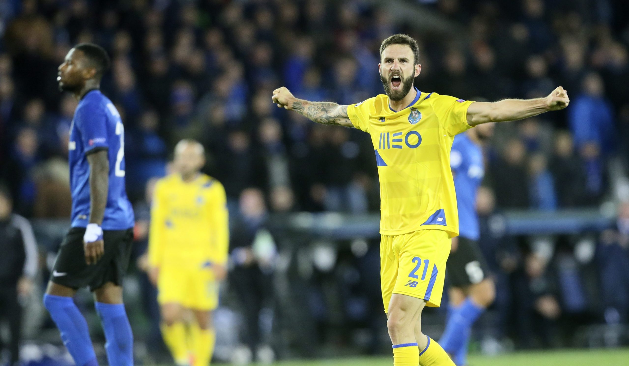 FC Porto vence em casa do Club Brugge já nos descontos