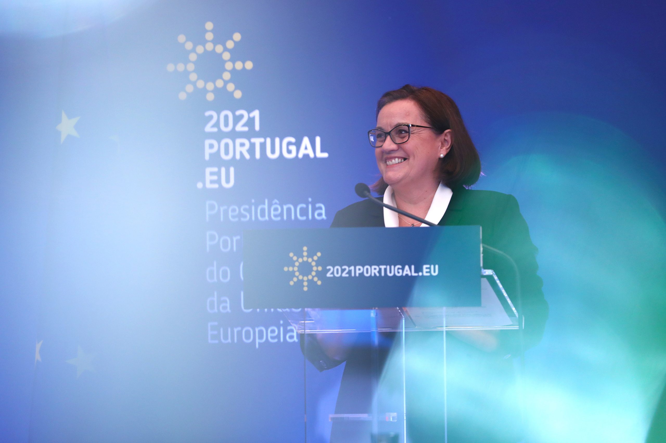 Covid-19: Governo admite inclusão de vacinas não aprovadas na UE nos certificados de vacinação