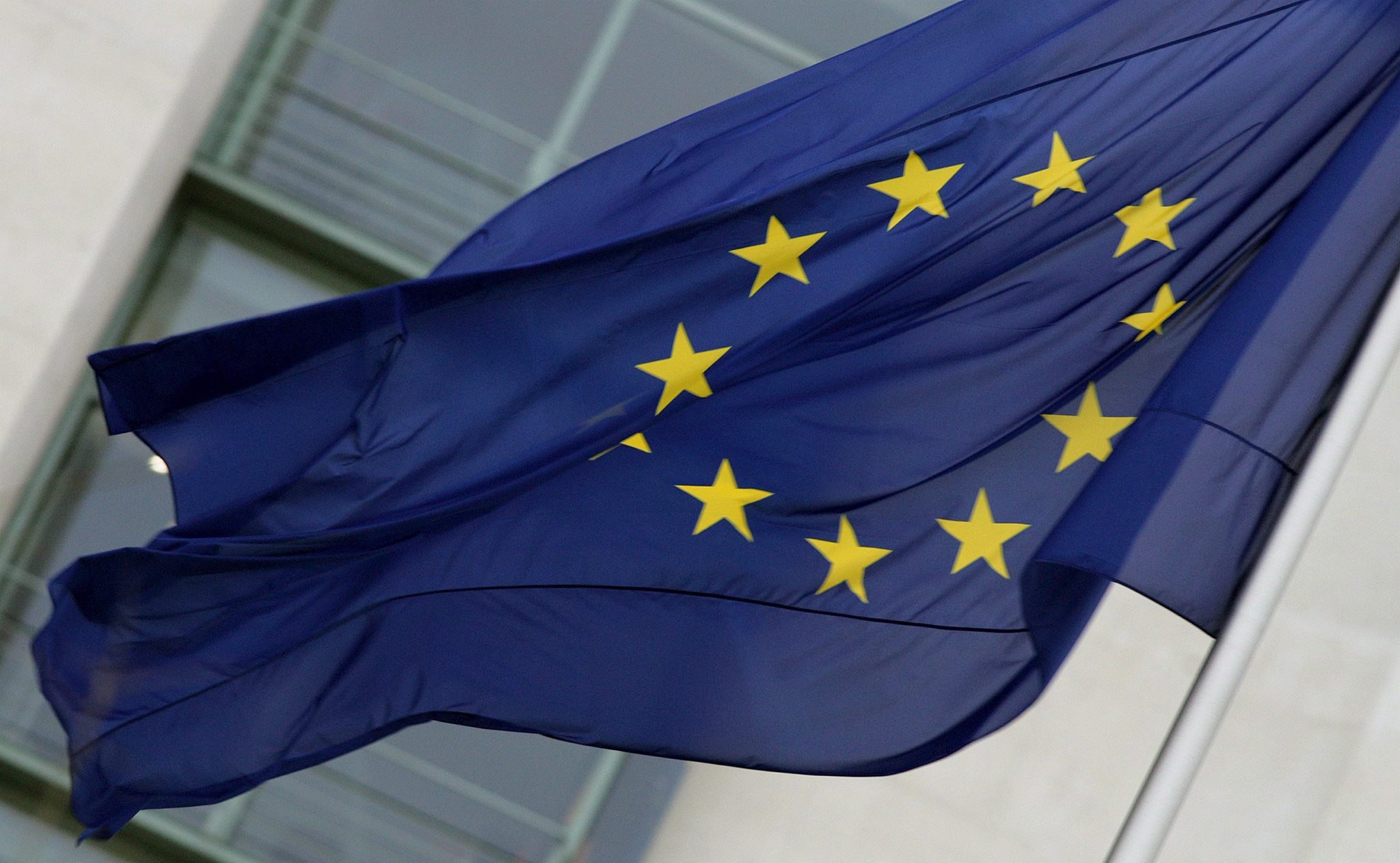 Bruxelas prevê mercado laboral da UE em “difícil situação” por dois anos