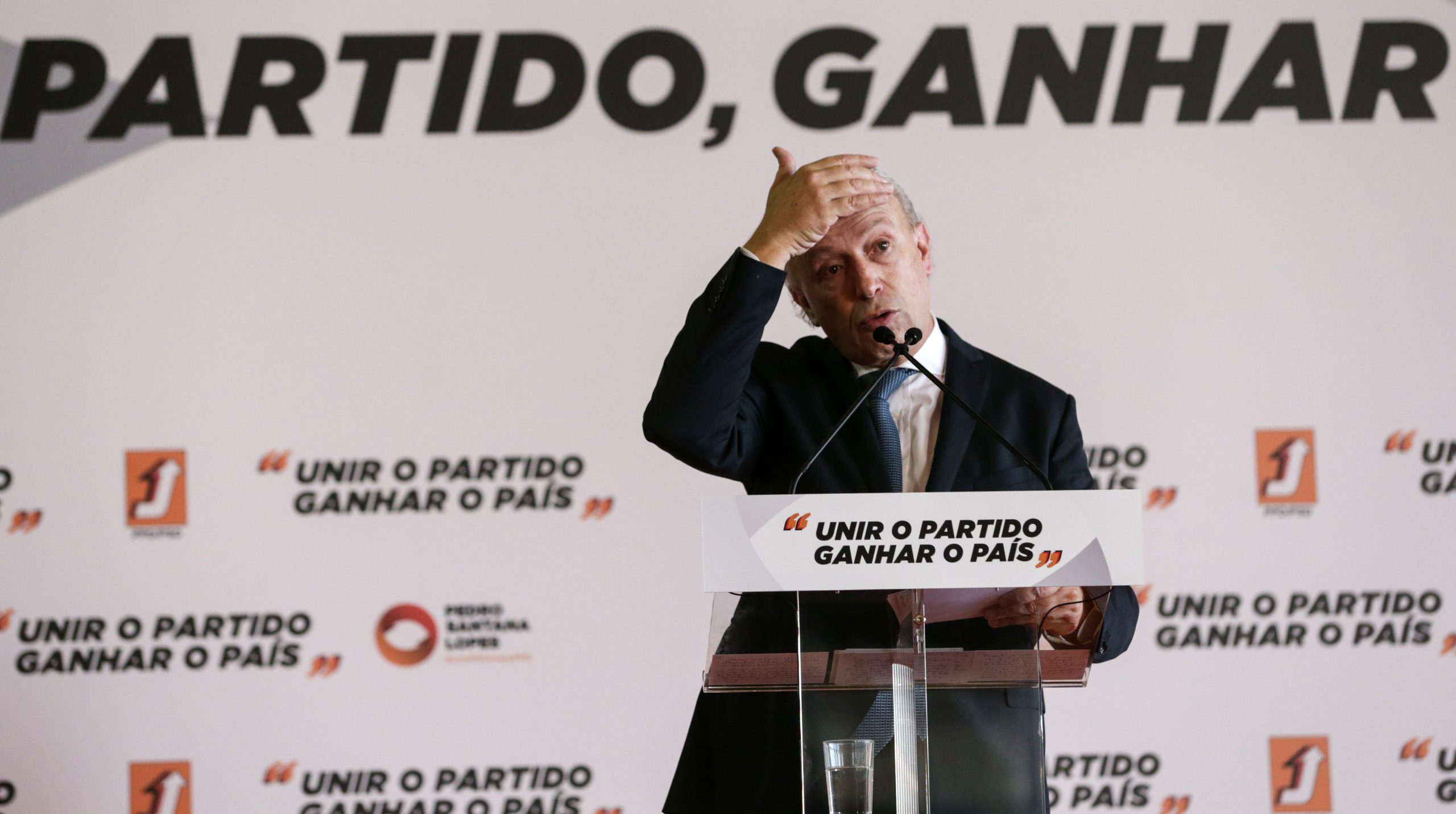 Santana defende que não se chame “geringonça” ao Governo porque “eles gostam”