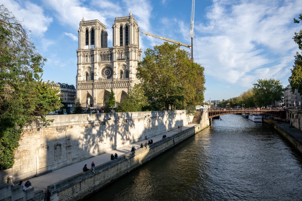 Cinco curiosidades e um glossário para entender tudo o que se vai passar na reabertura de Notre-Dame
