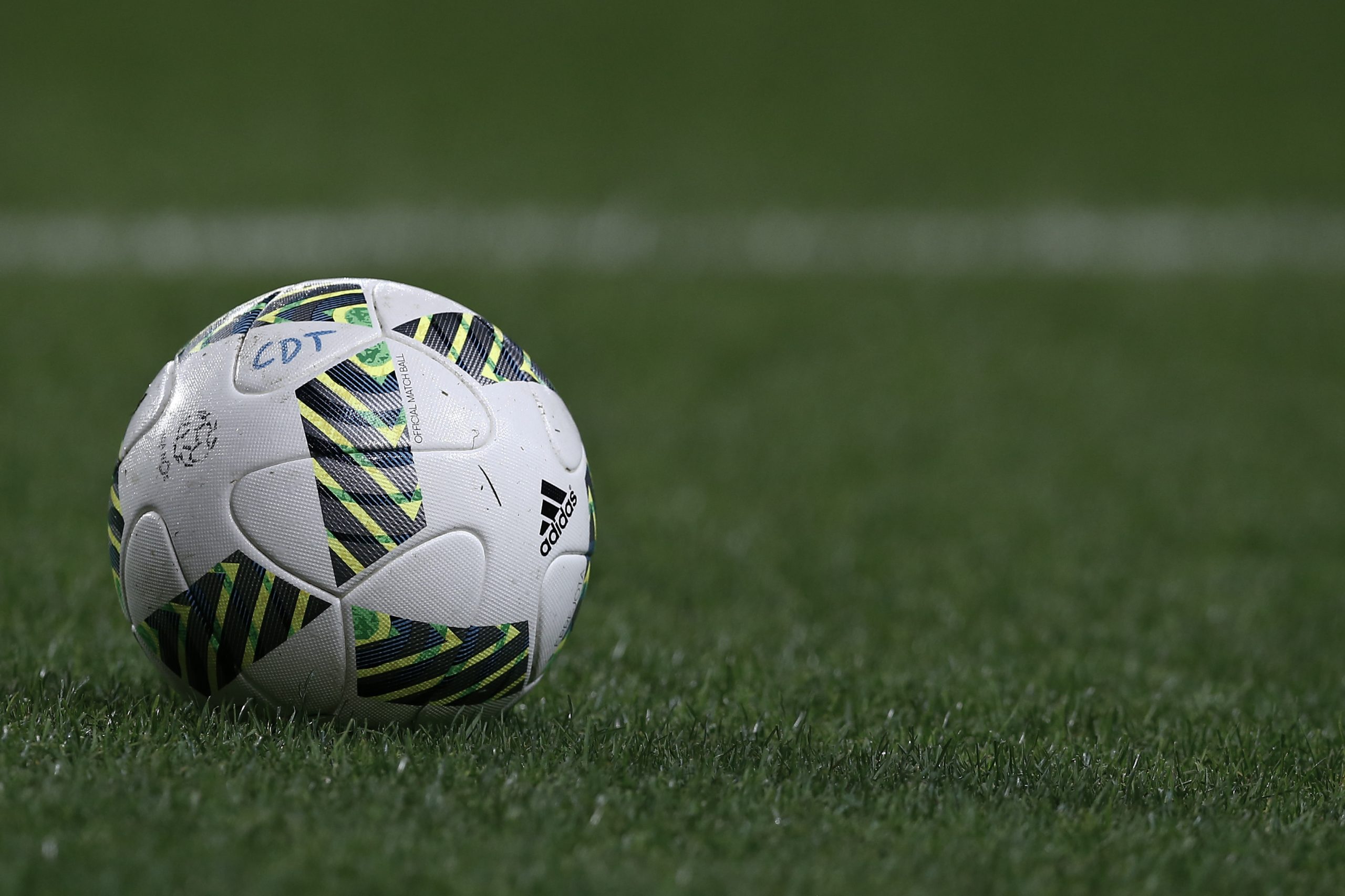 Benfica com goleada ‘à antiga’ ao Zenit na UEFA Youth League