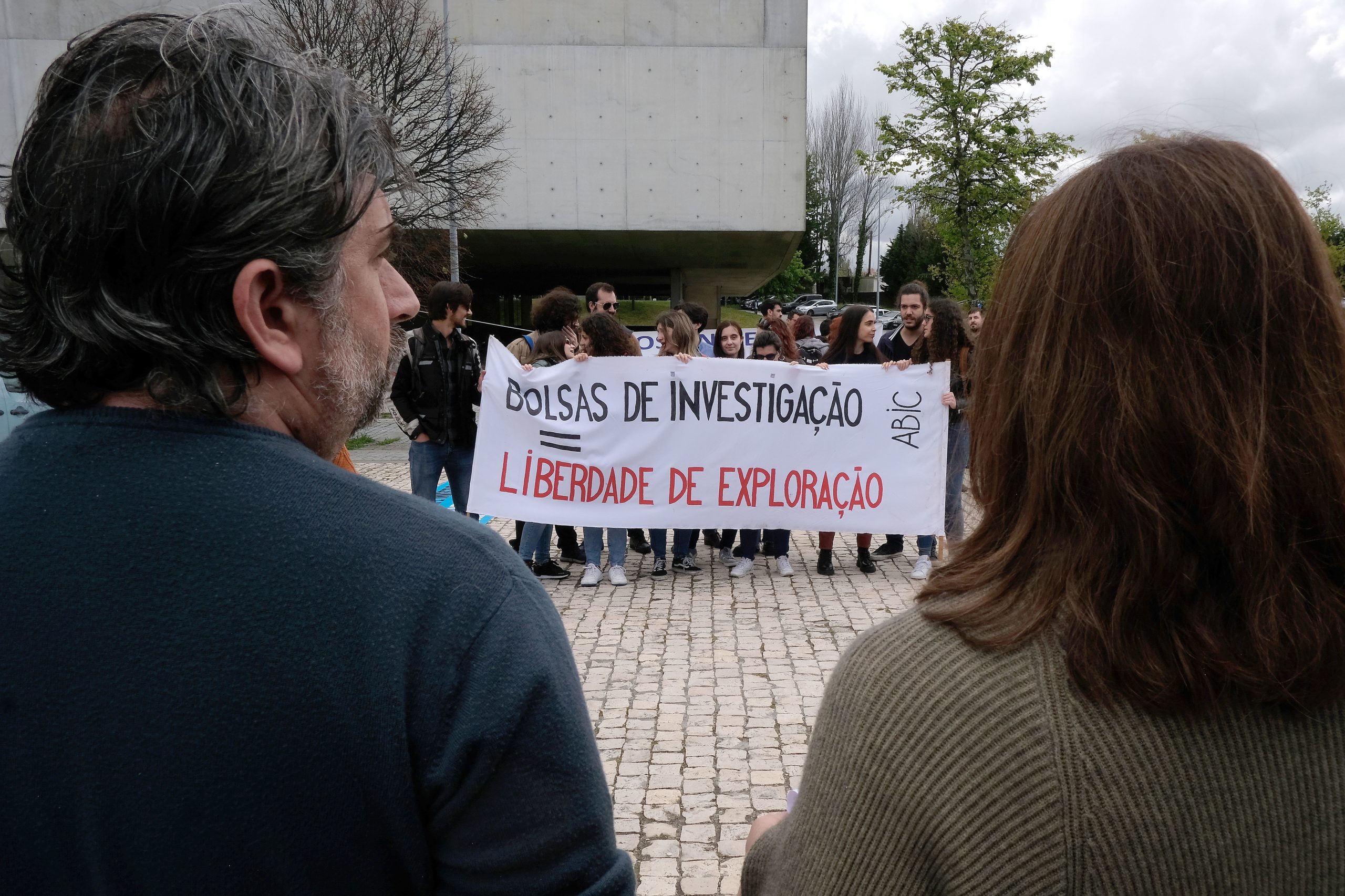 Investigadores manifestam-se dia 16 de maio em Lisboa contra precariedade
