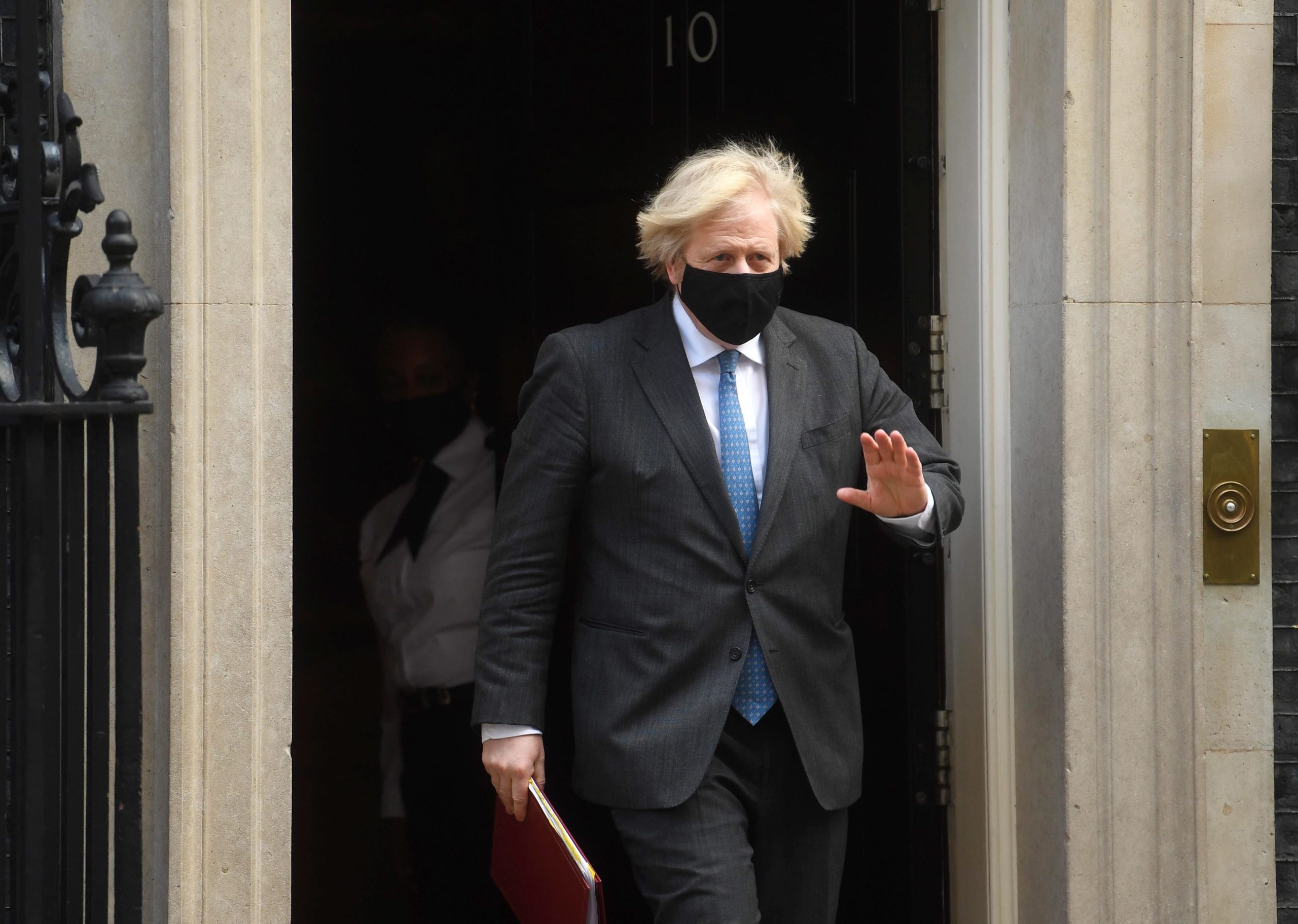 Boris Johnson recusa comentar entrevista do príncipe Harry e Meghan Markle