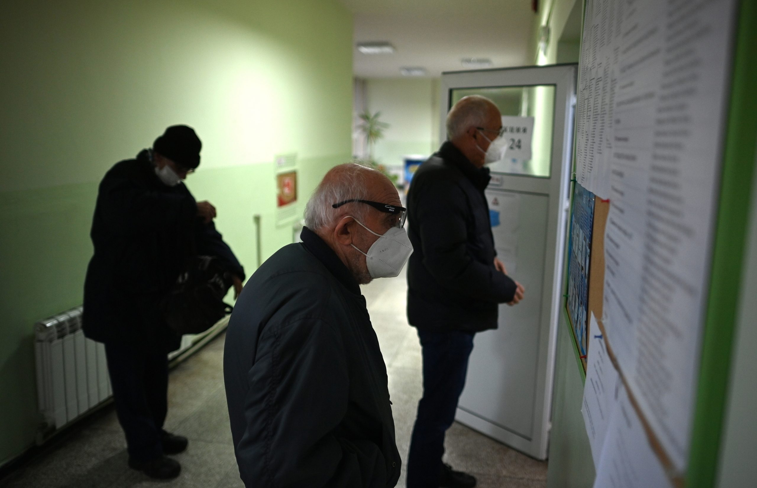 Surpresa nas eleições na Bulgária com movimento anticorrupção perto de conservadores
