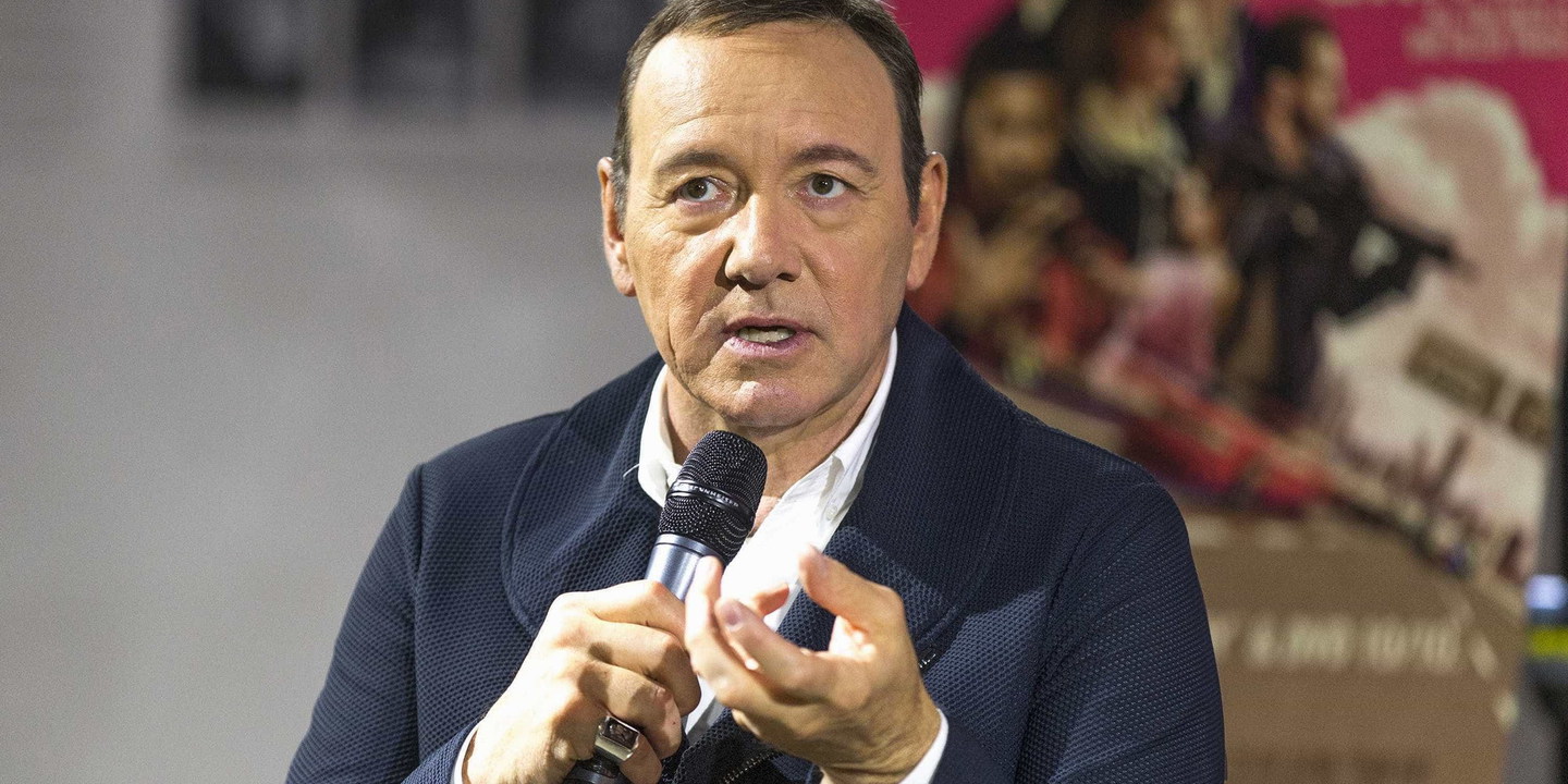 Retirada acusação de abuso sexual contra Kevin Spacey