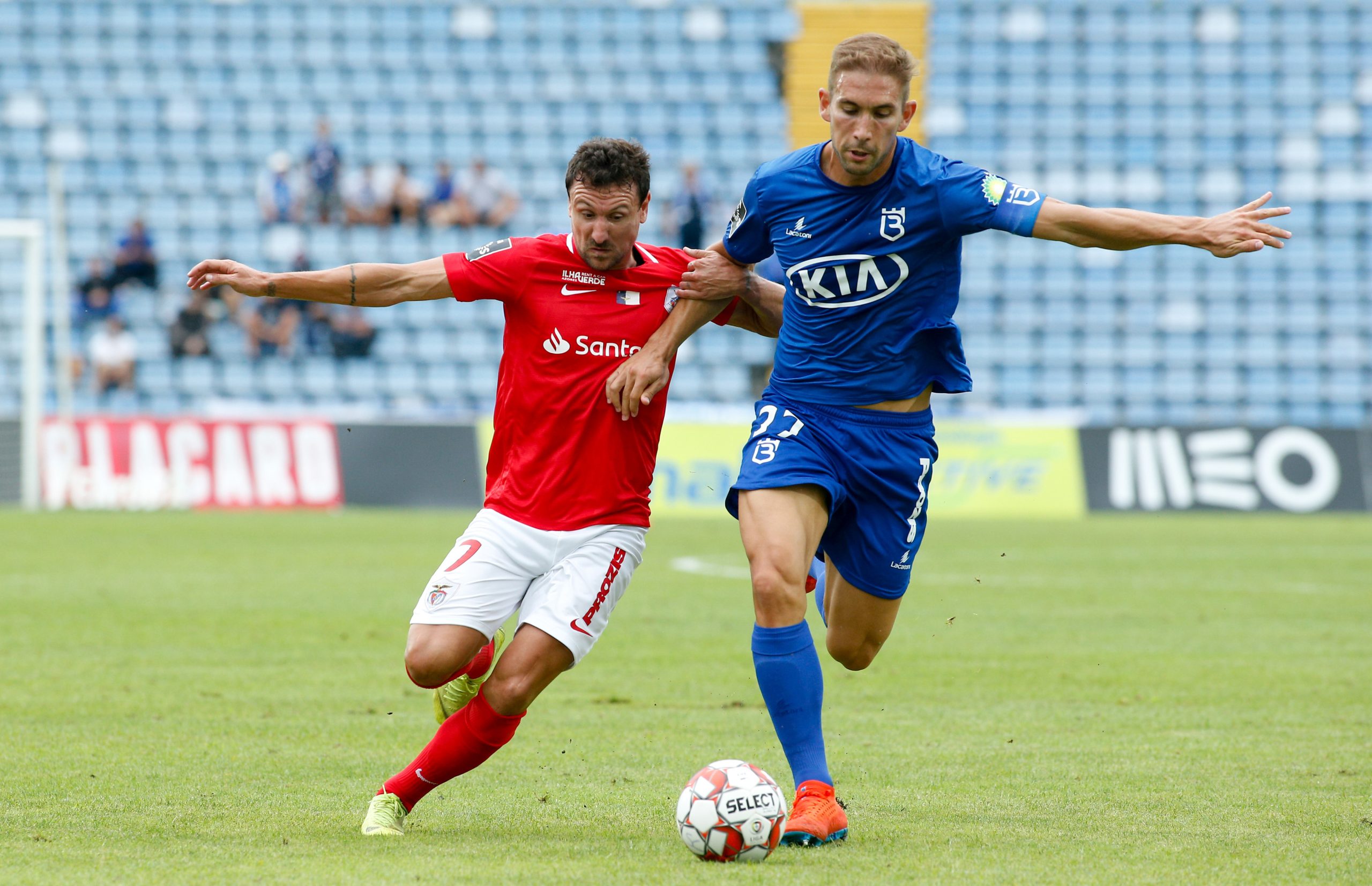 Santa Clara e Belenenses SAD empatam a zero na I Liga