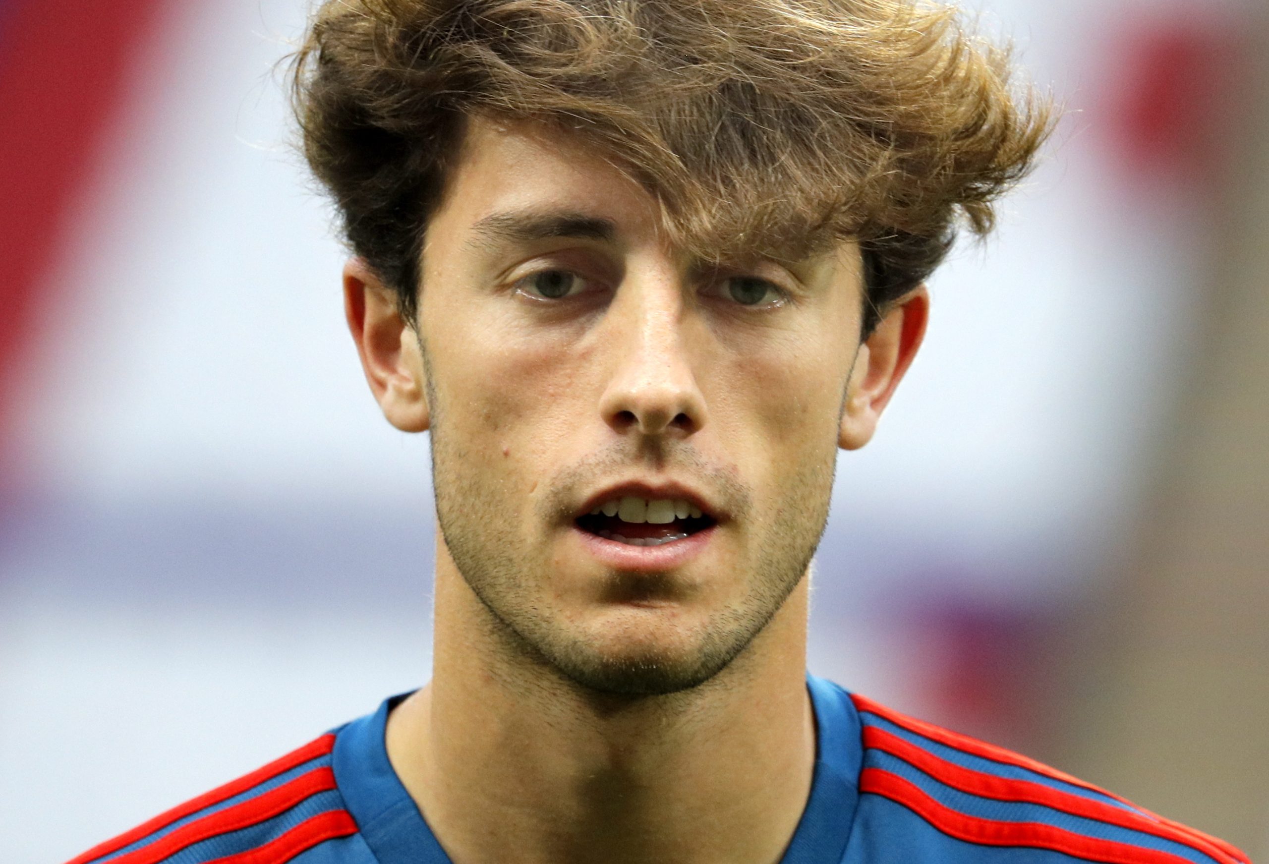 Real Madrid contrata defesa-direito Álvaro Odriozola à Real Sociedad