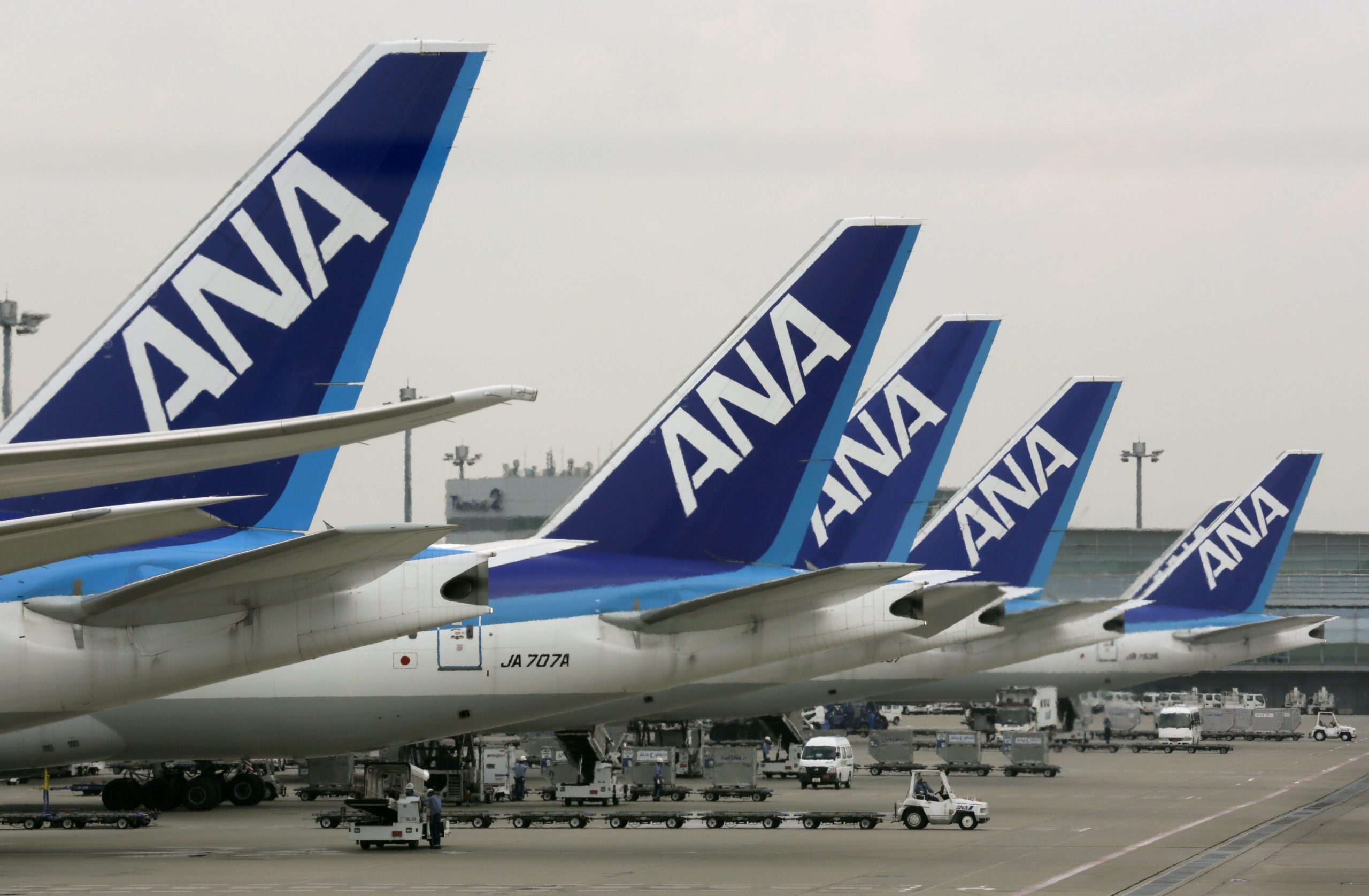 “Passageiro indisciplinado” tentou abrir porta durante voo. Avião chegou a Houston com atraso de quatro horas