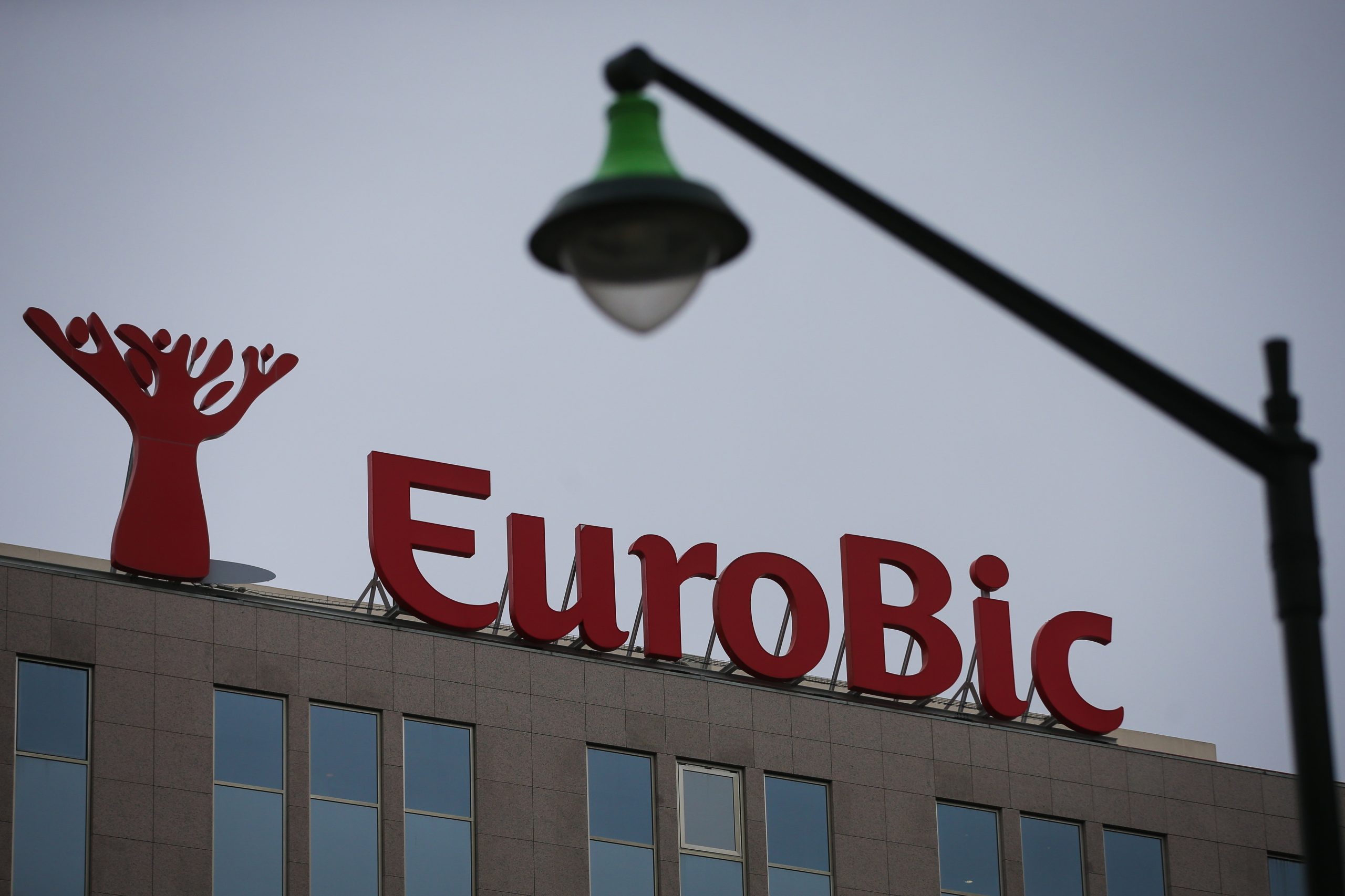 Abanca desiste de comprar EuroBic e diz que condições “não foram cumpridas”