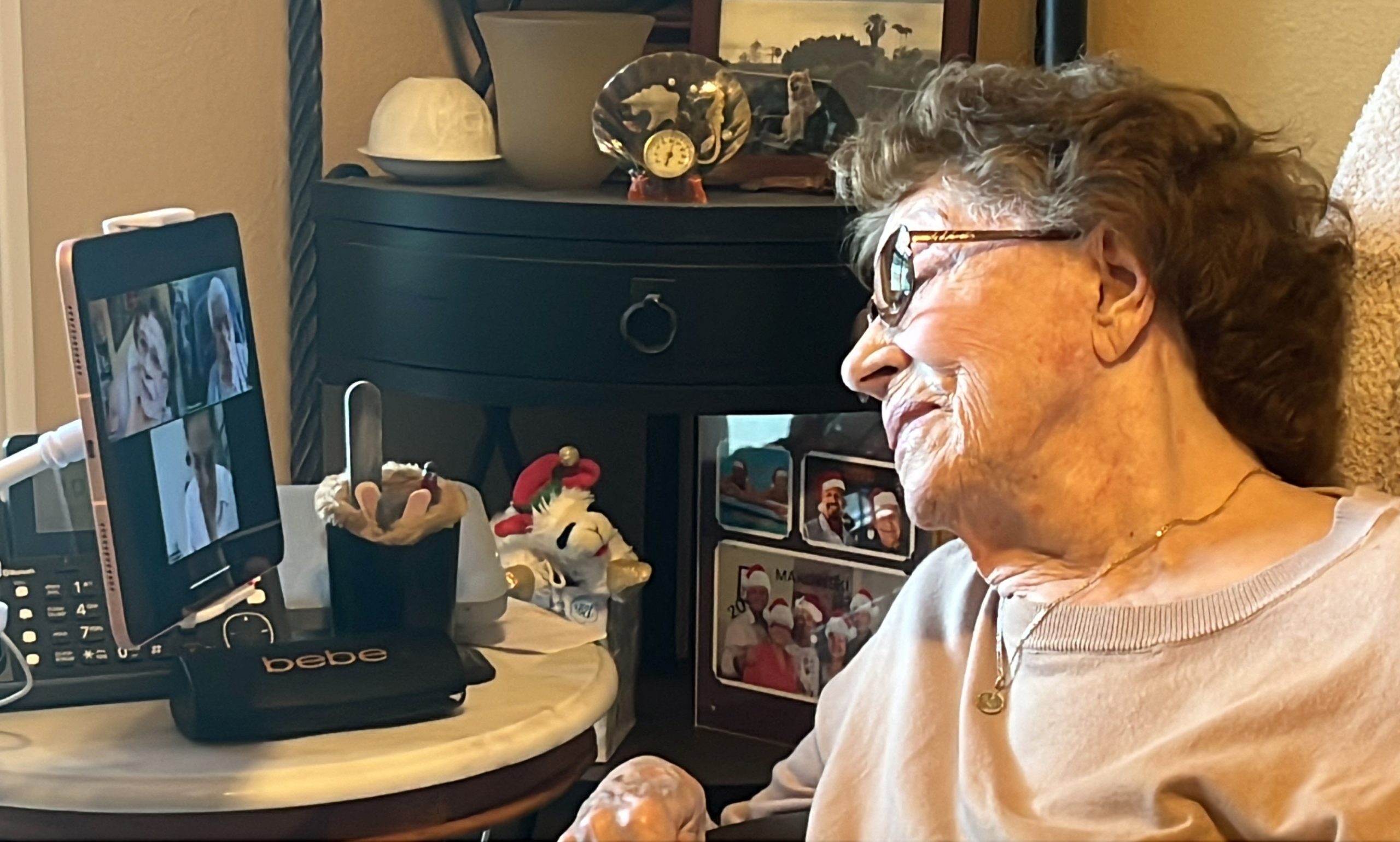 80 anos depois da Segunda Guerra Mundial, duas mulheres da Resistência Francesa reencontram-se