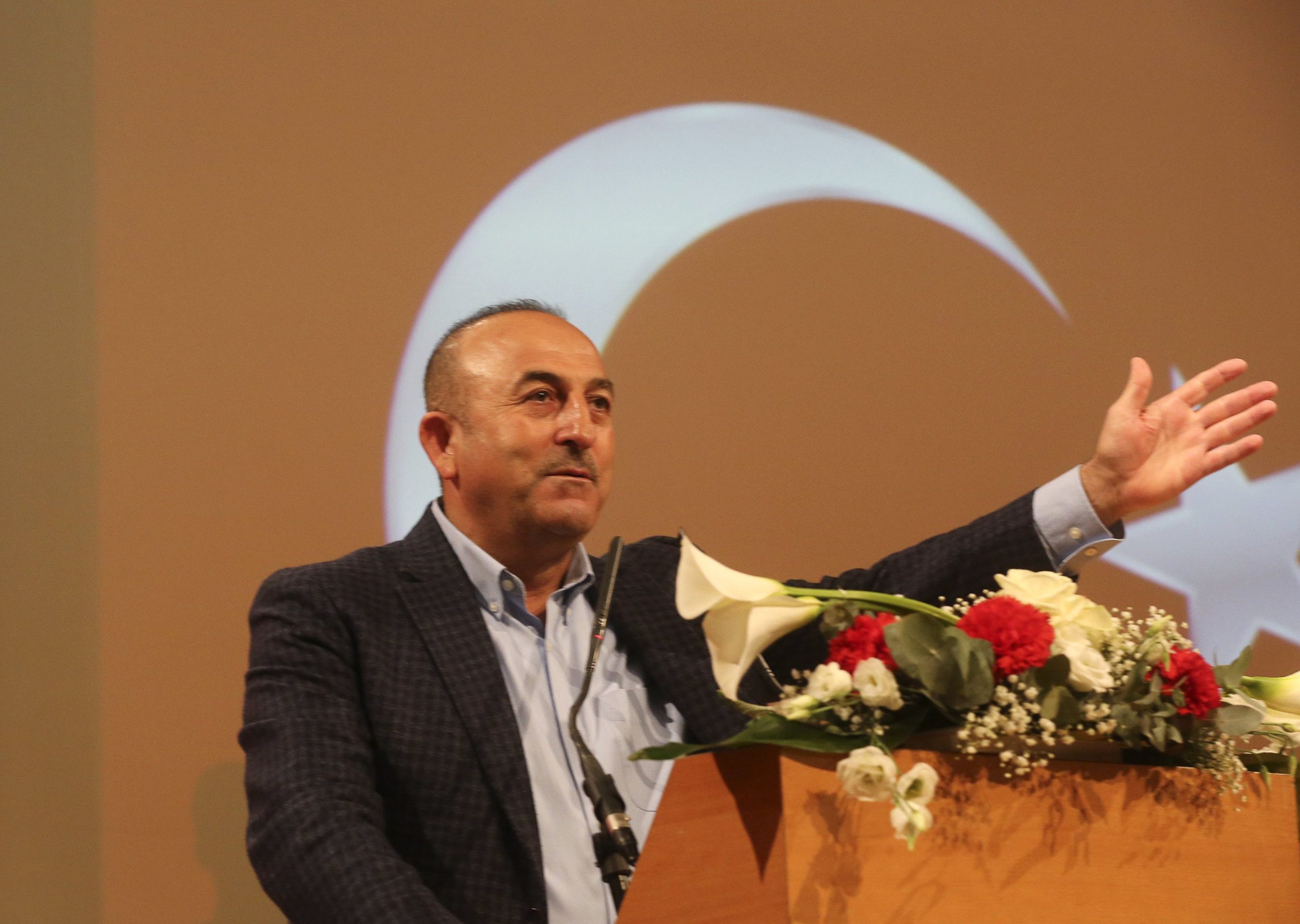 Críticas da UE a conflito com Holanda “não têm valor”, diz Turquia