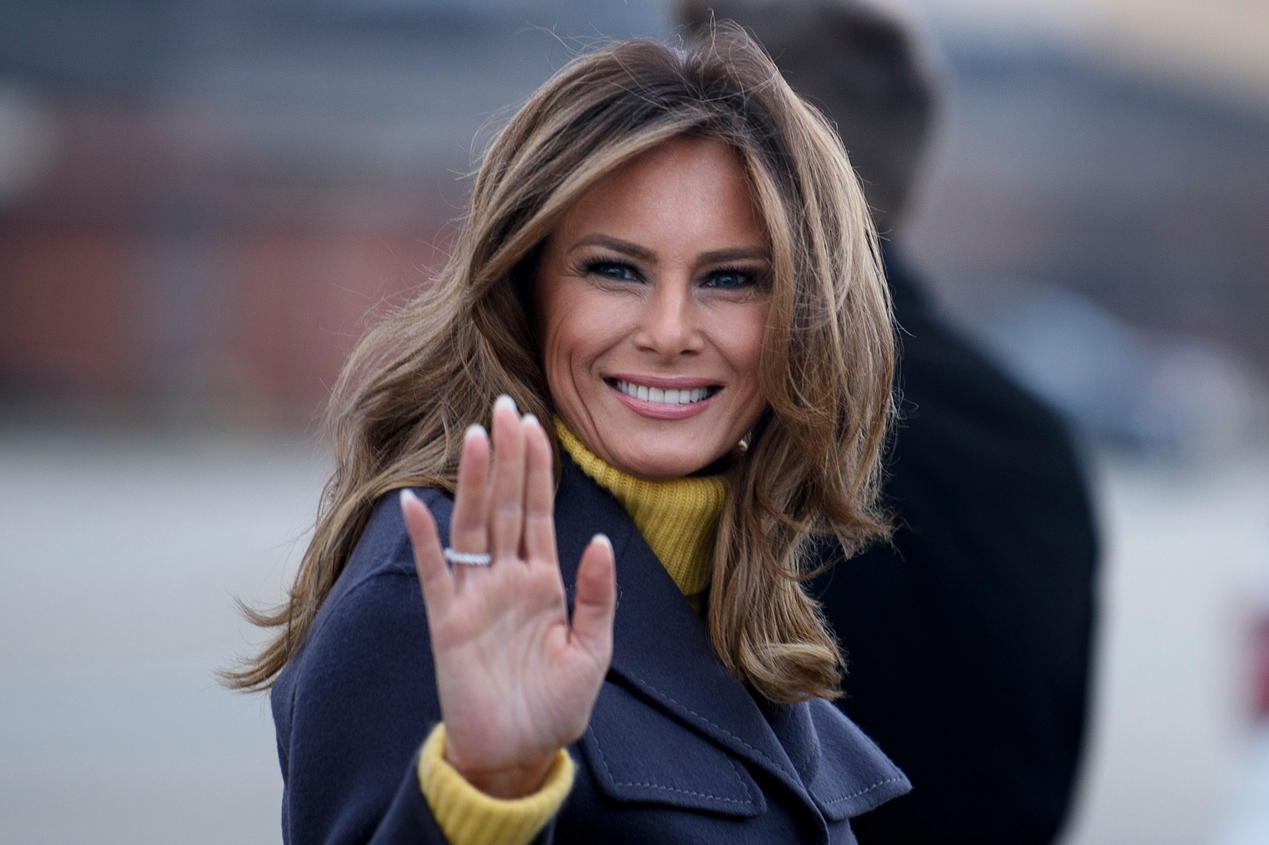 Melania Trump ameaça processar Hunter Biden por alegações que a ligam a Jeffrey Epstein