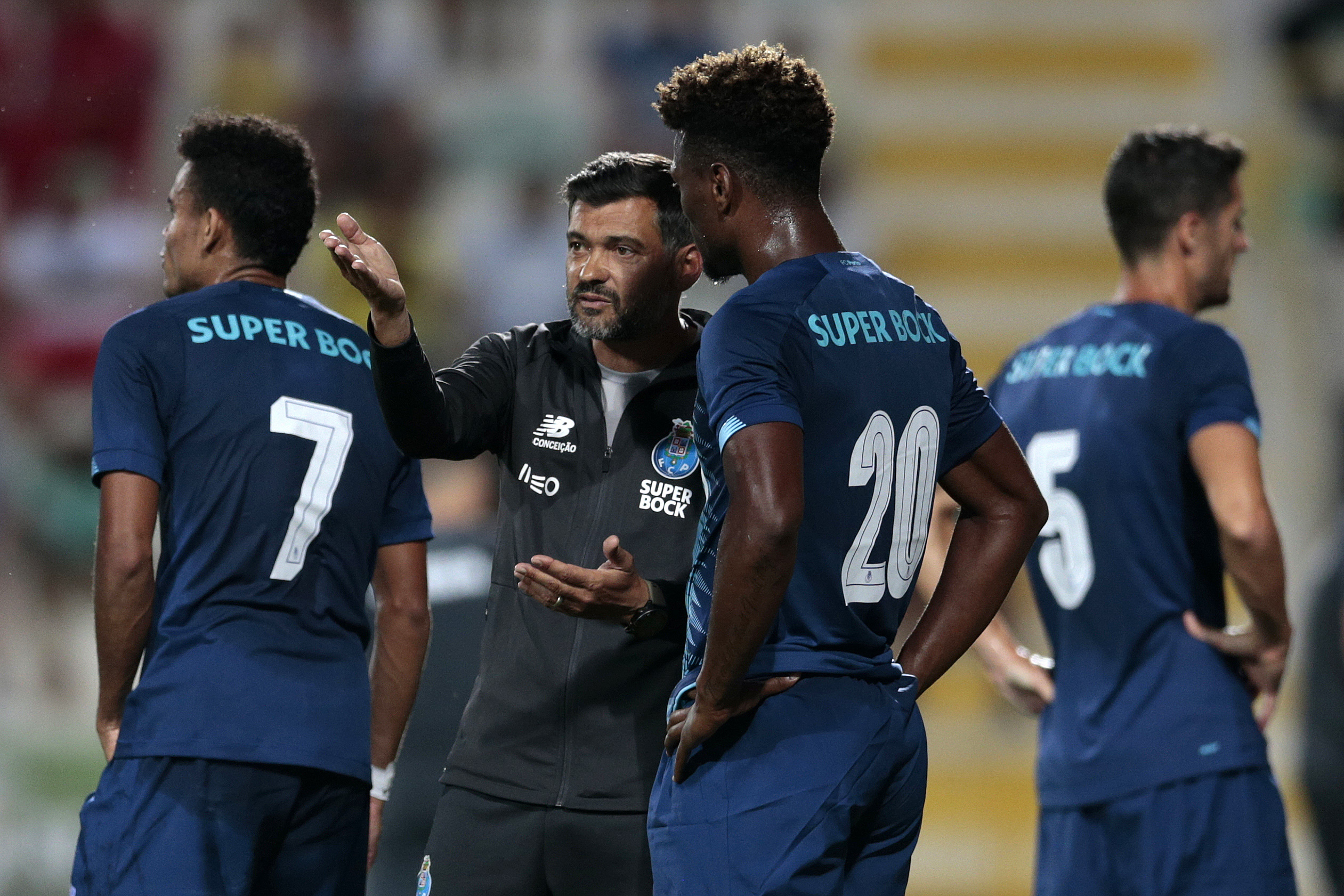 Sérgio Conceição diz que técnico do Gil Vicente compensa inexperiência dos jogadores