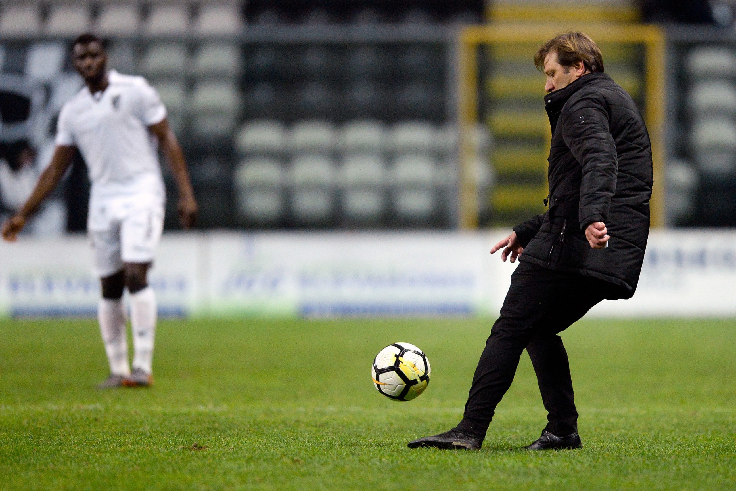 Vitória de Guimarães: Presidente culpa treinador Pedro Martins pelos resultados da época passada