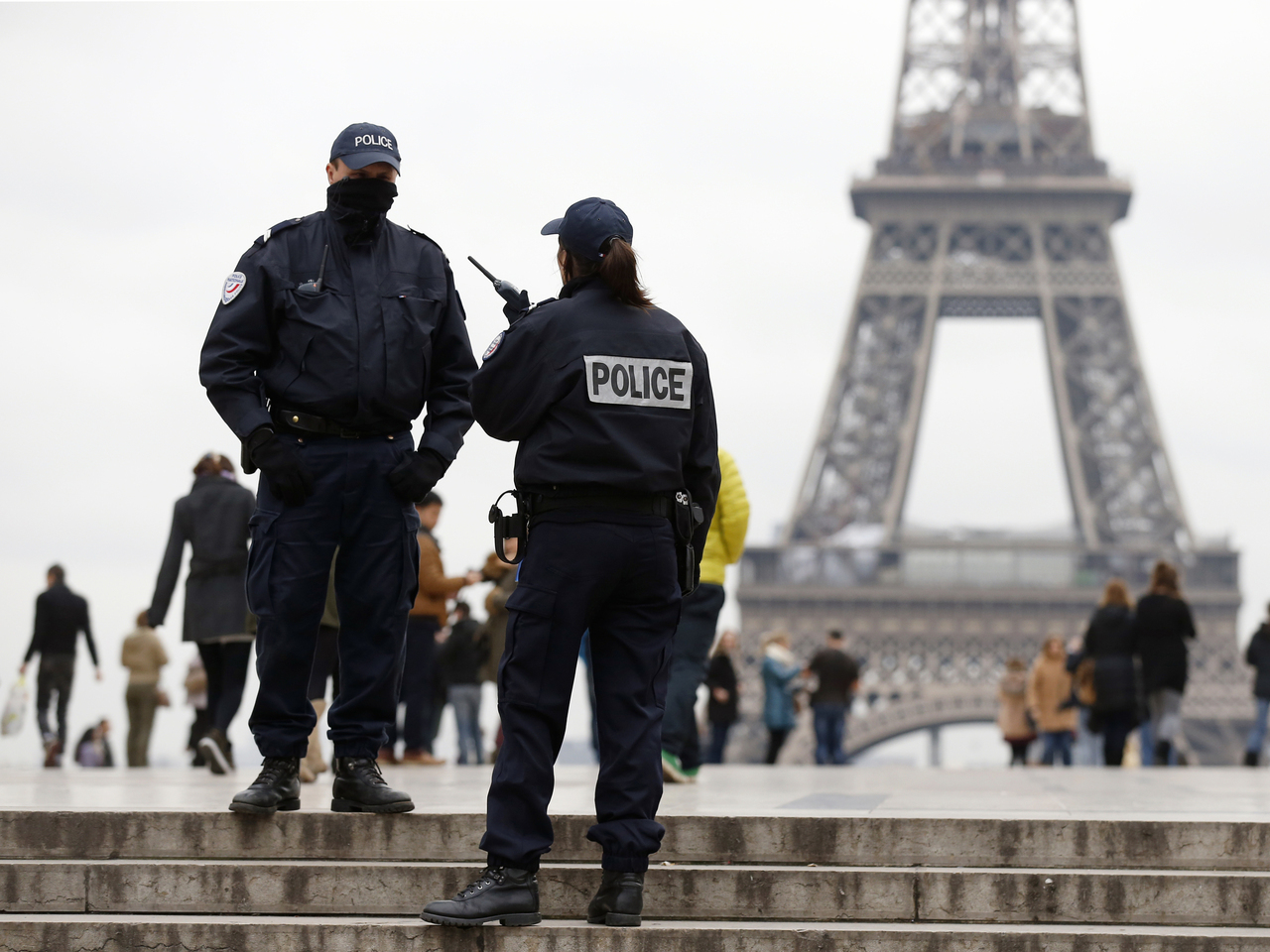 Jovem português desaparecido na região de Paris