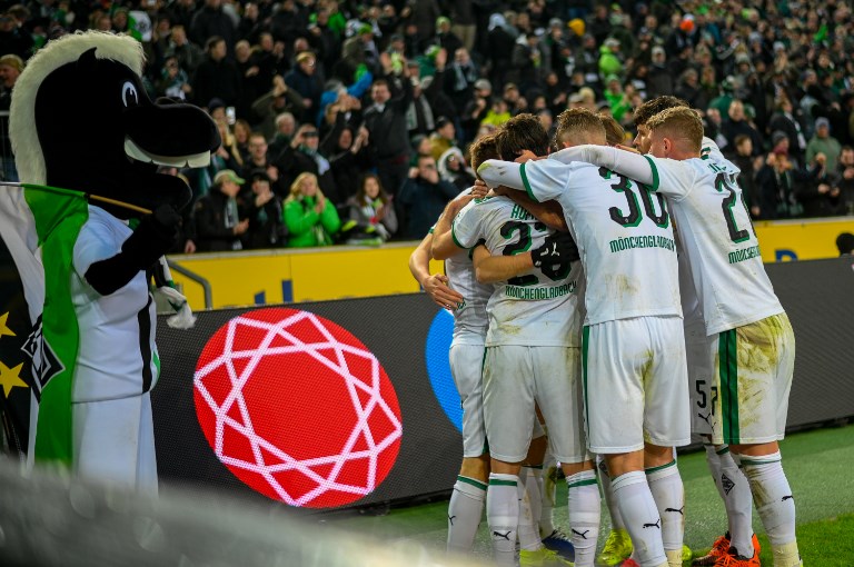 Borussia Mönchengladbach vence na receção ao Colónia e sobe ao quarto lugar