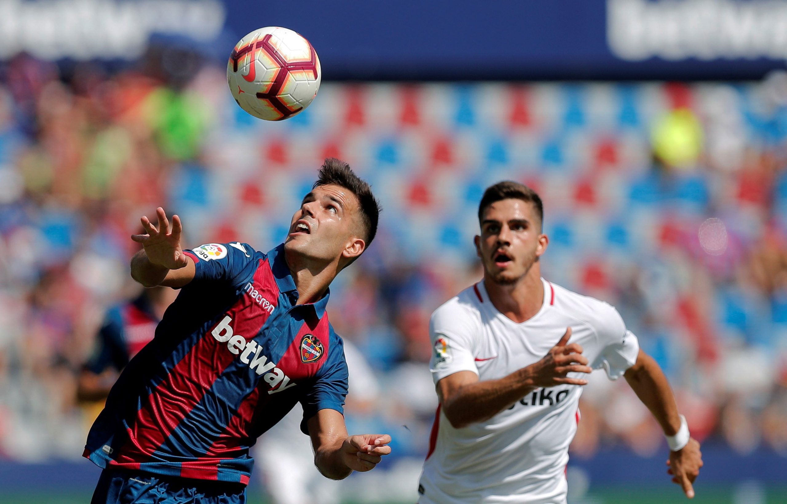 André Silva reconhece arranque “inimaginável” na Liga Espanhola