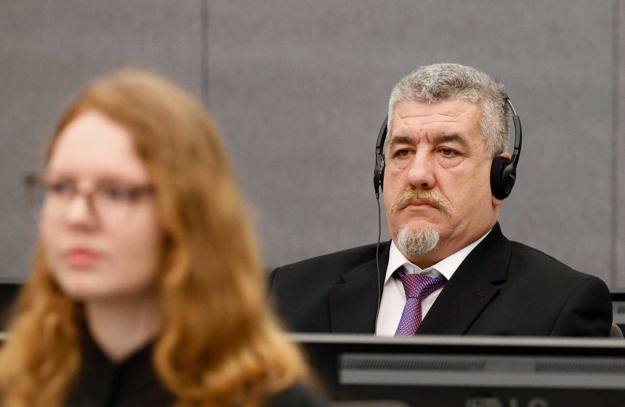 “Comandante Lobo”. Antigo líder rebelde kosovar condenado a 18 anos de prisão por crimes de guerra