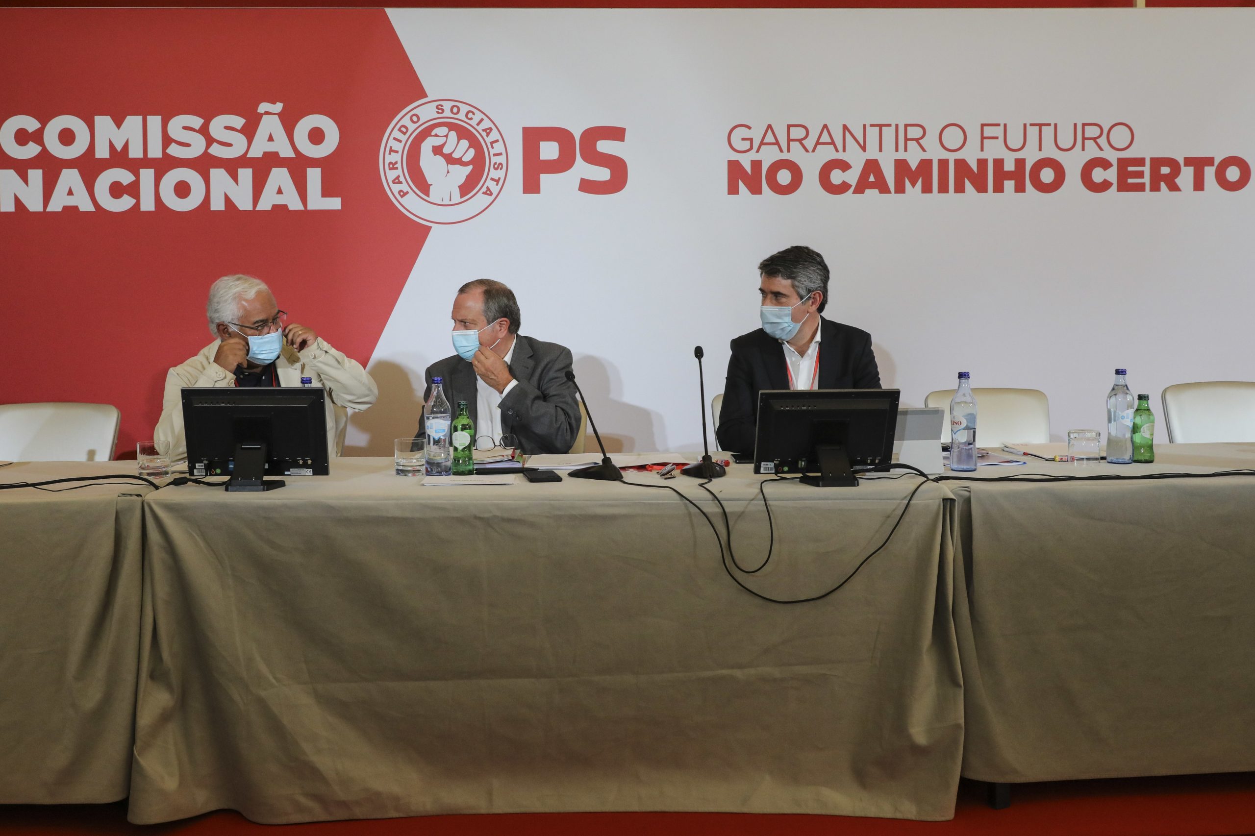 Comissão Nacional do PS reúne-se para analisar situação política e aprovar congressos federativos