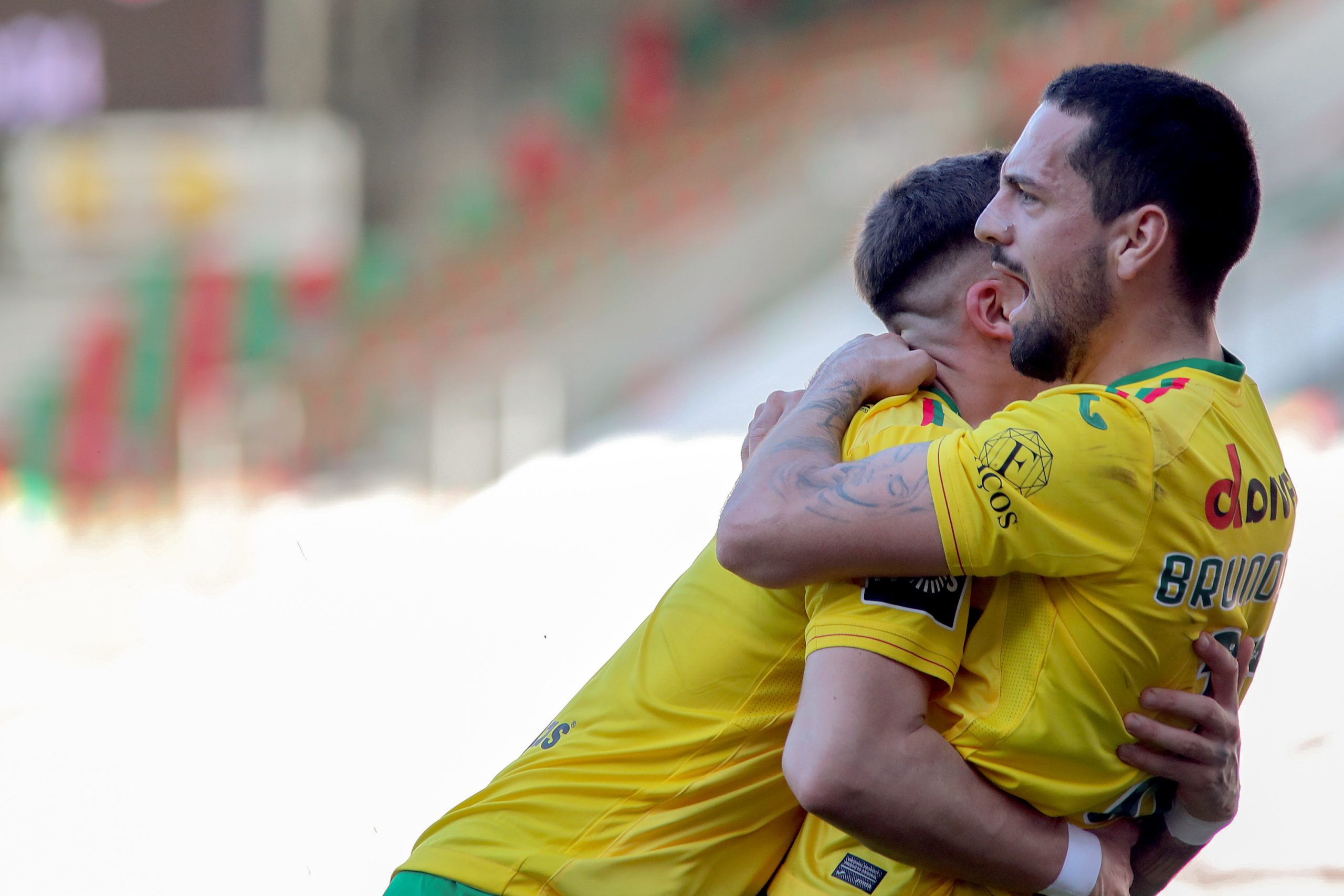 Paços de Ferreira vence Marítimo e sobe (provisoriamente) ao quarto lugar