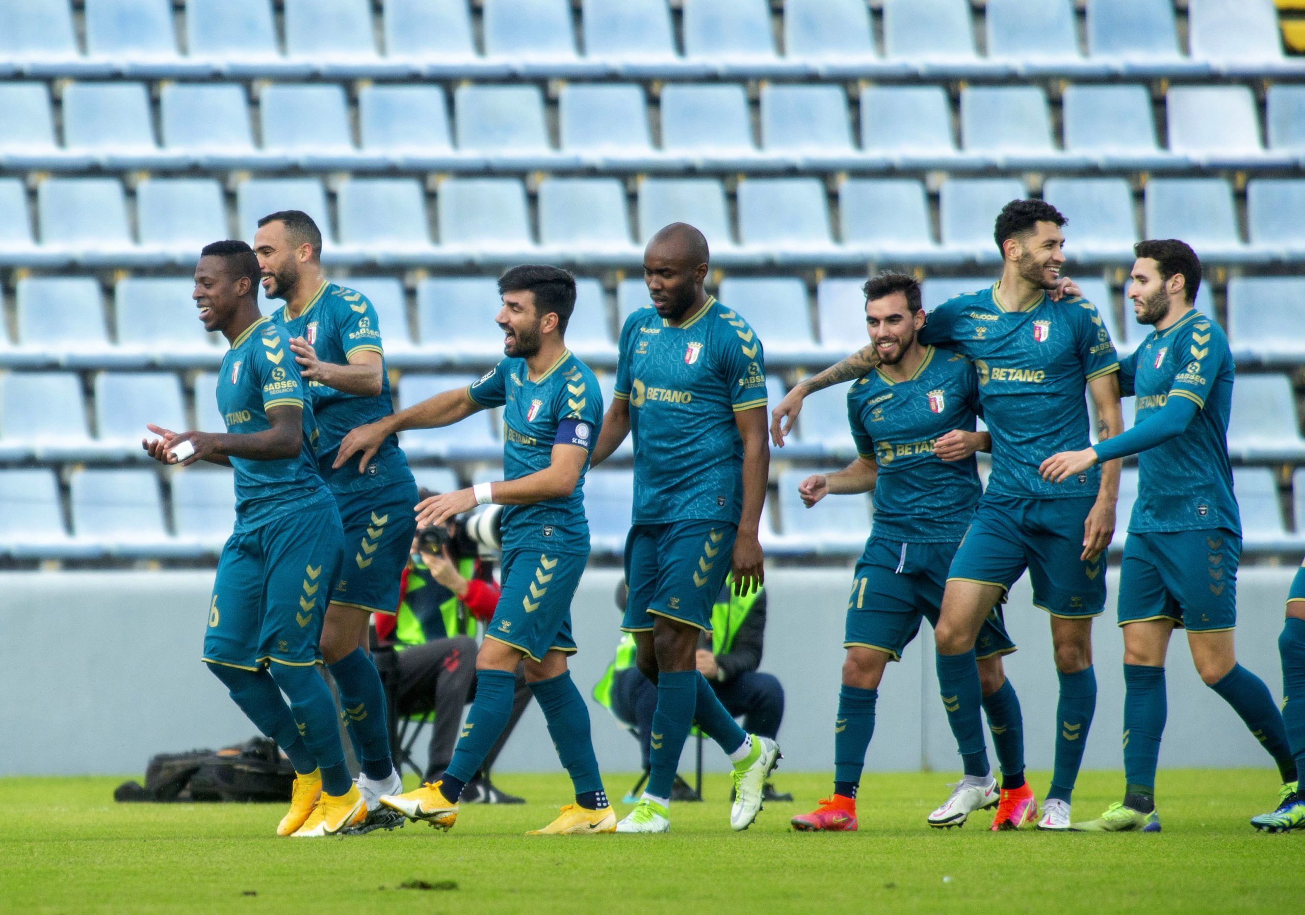 Sporting de Braga vence Santa Clara e aproxima-se do segundo lugar