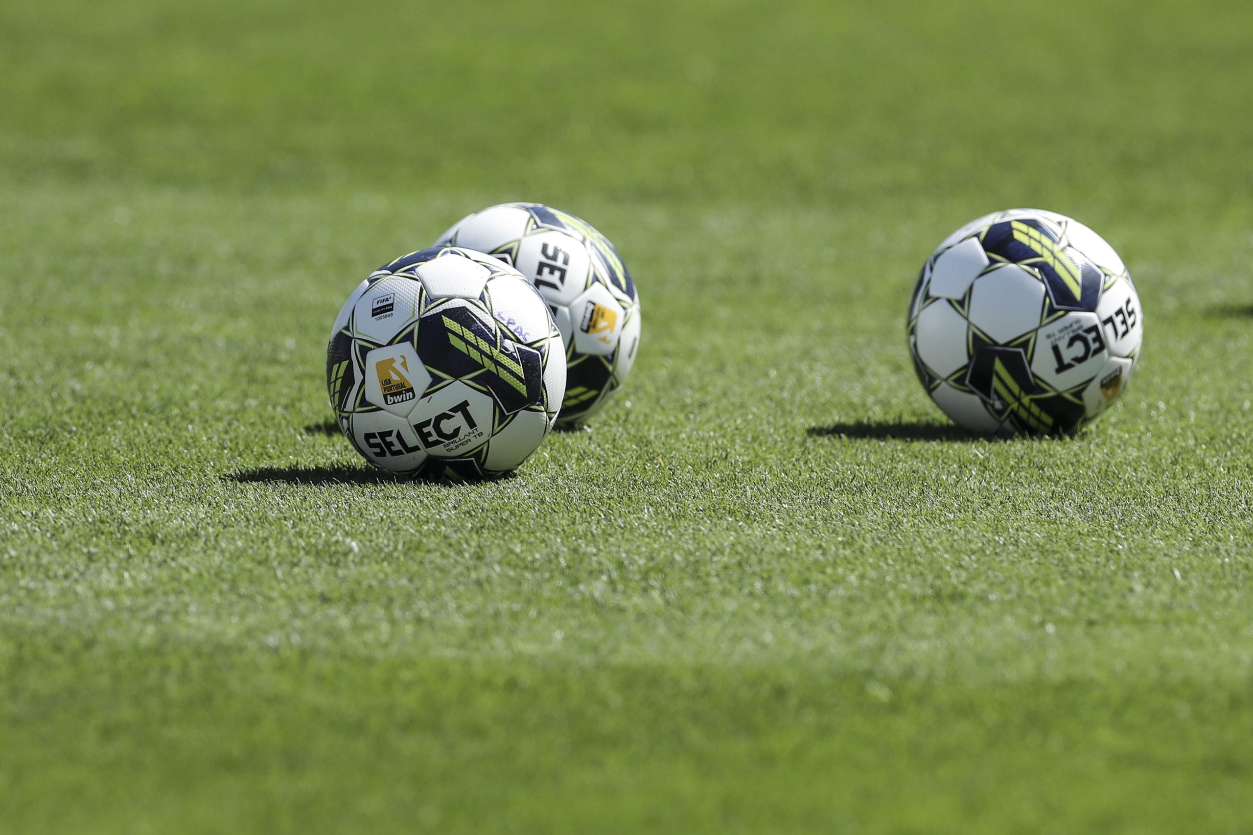 Modelo disruptivo da nova liga de futebol tende a ser desfavorável para Portugal