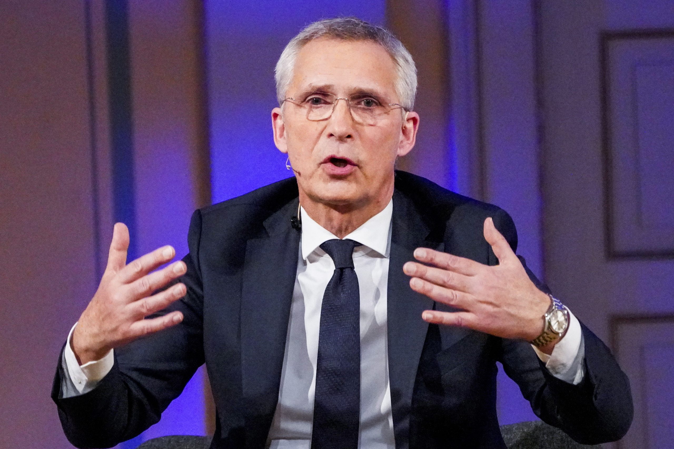 Stoltenberg “completamente tranquilo” sobre processo de adesão sueca à NATO