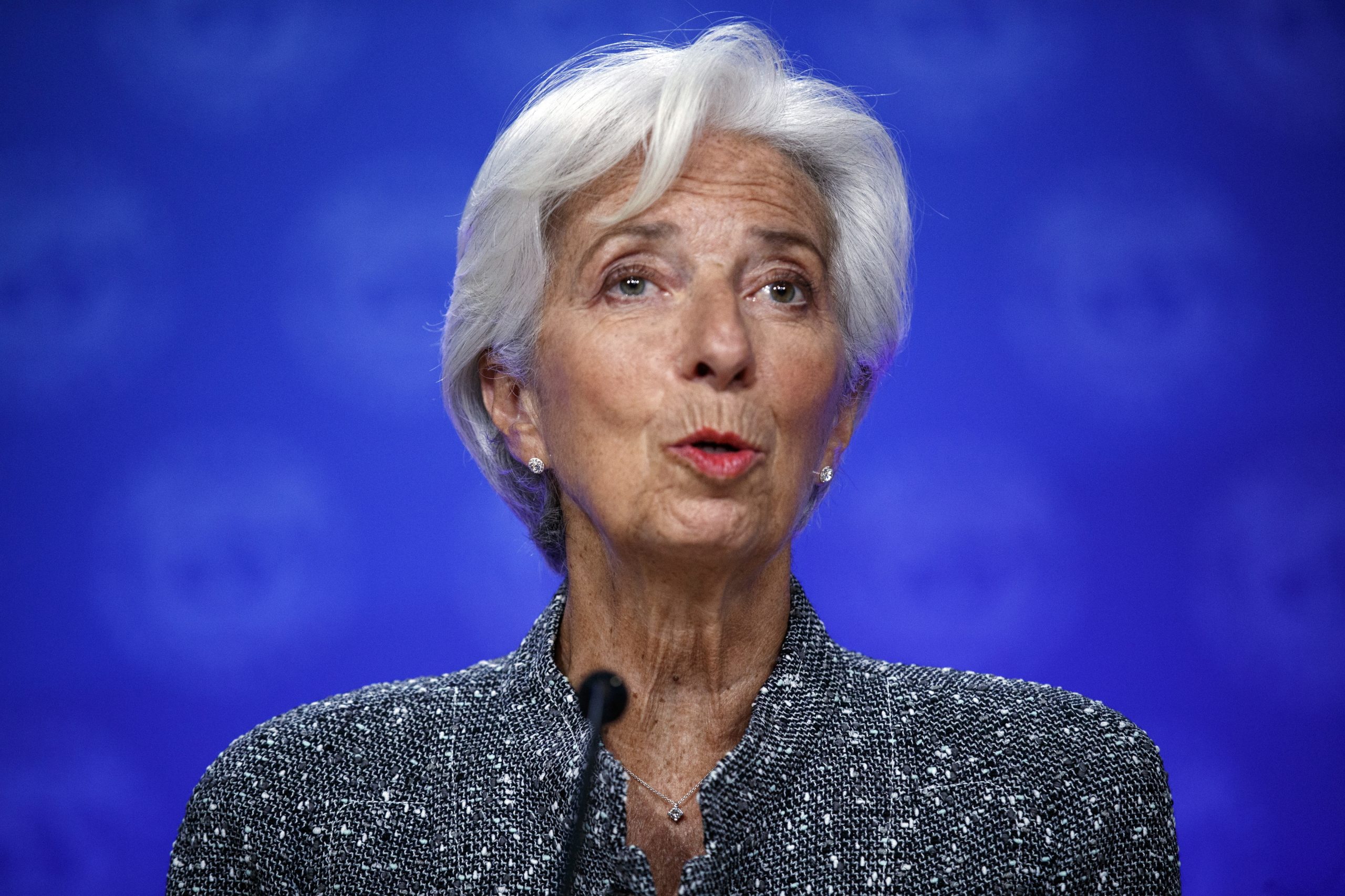 Lagarde defende orientação seguida por Draghi no BCE