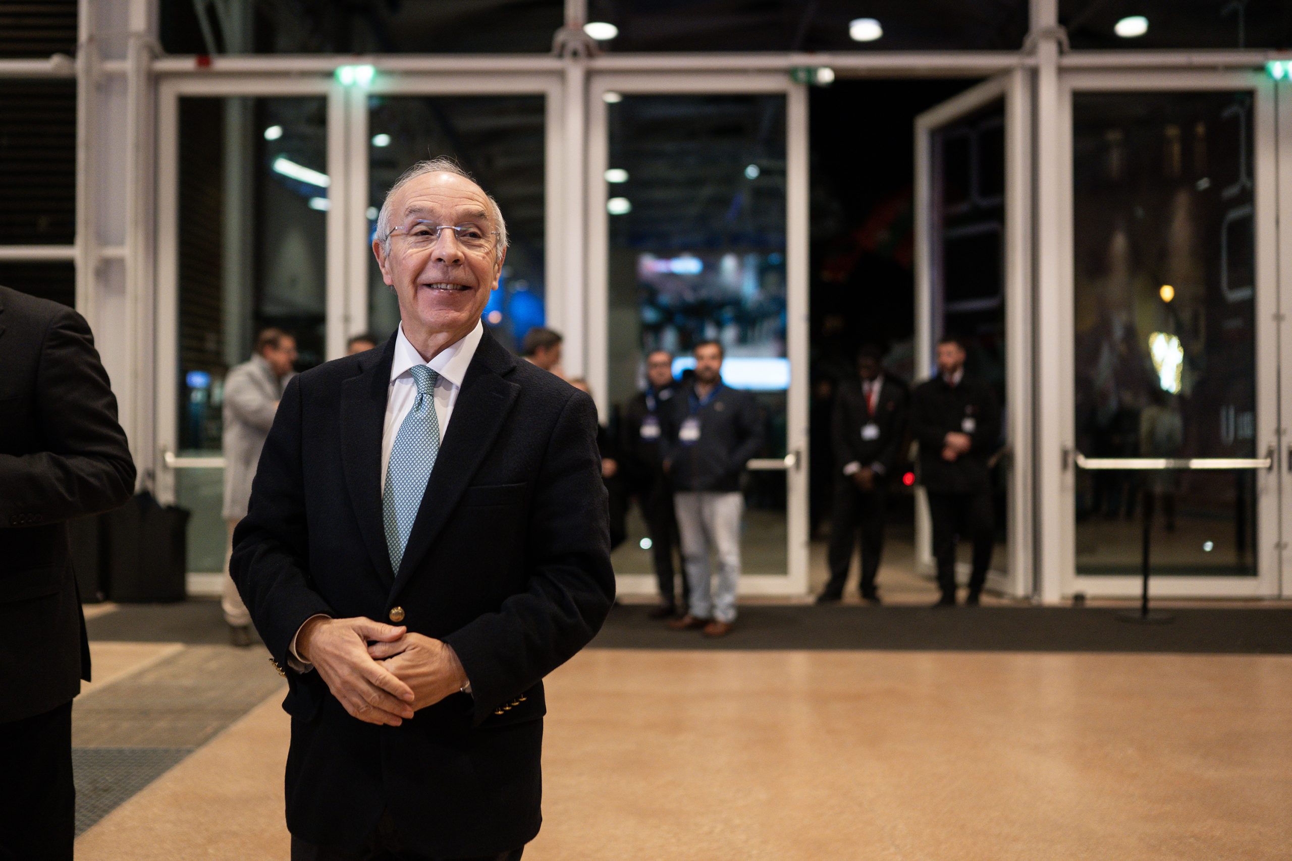 Marques Mendes pede explicações à ministra da Saúde e alerta para “alarme social” no SNS