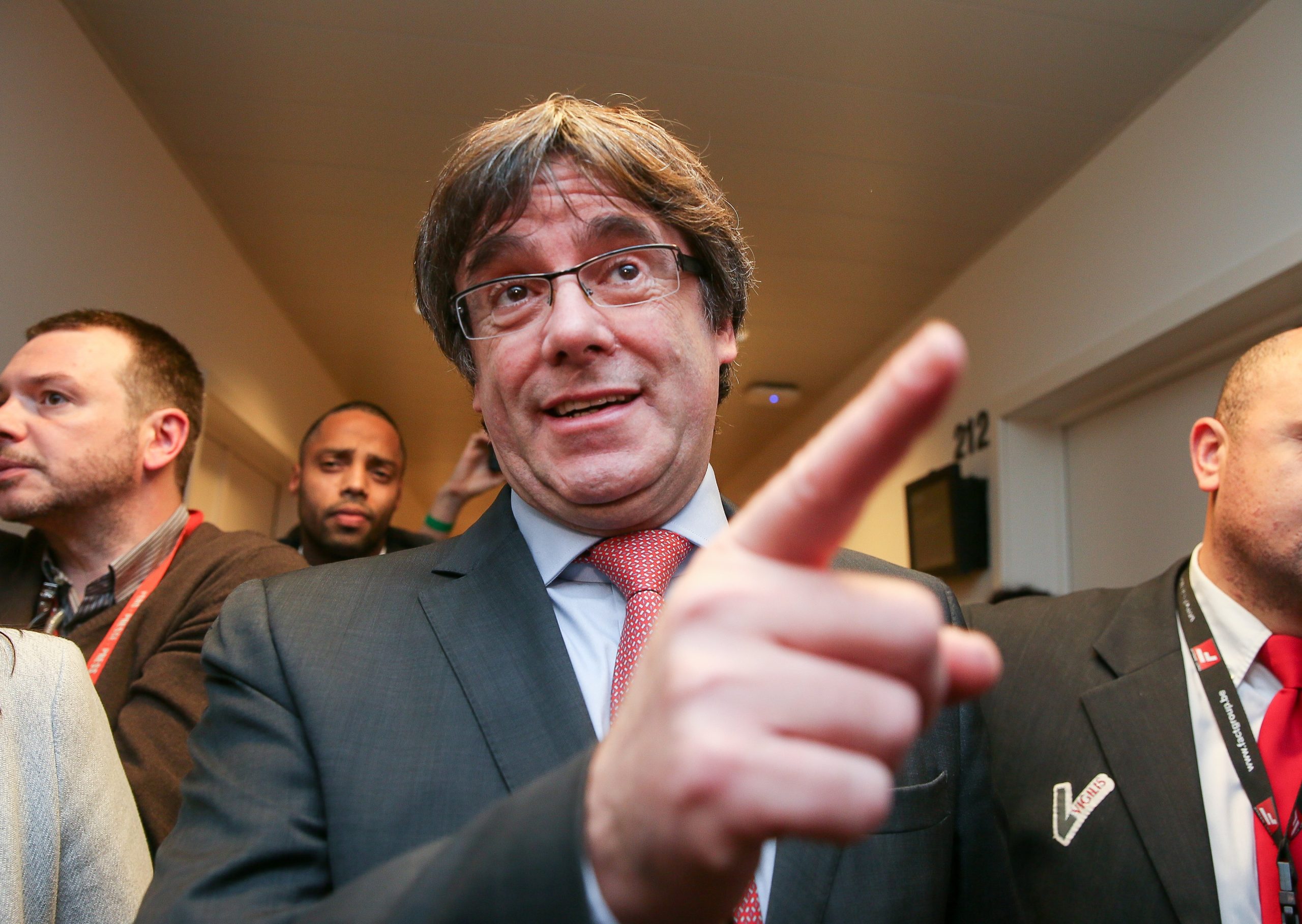 “Produziu-se hoje um acontecimento histórico”, diz Puigdemont em dia de aprovação da amnistia