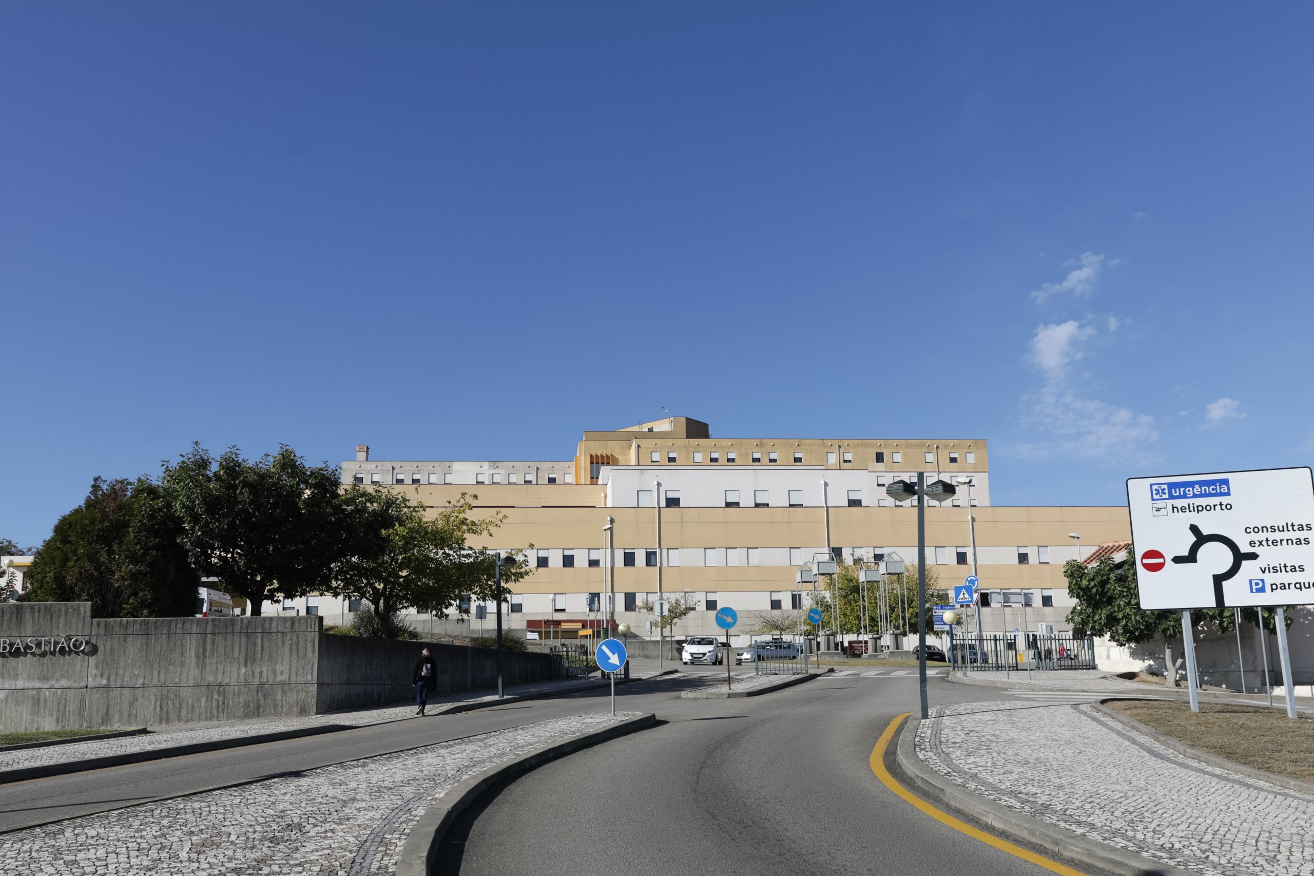 Covid-19: SAD do Feirense oferece material médico ao Hospital S. Sebastião