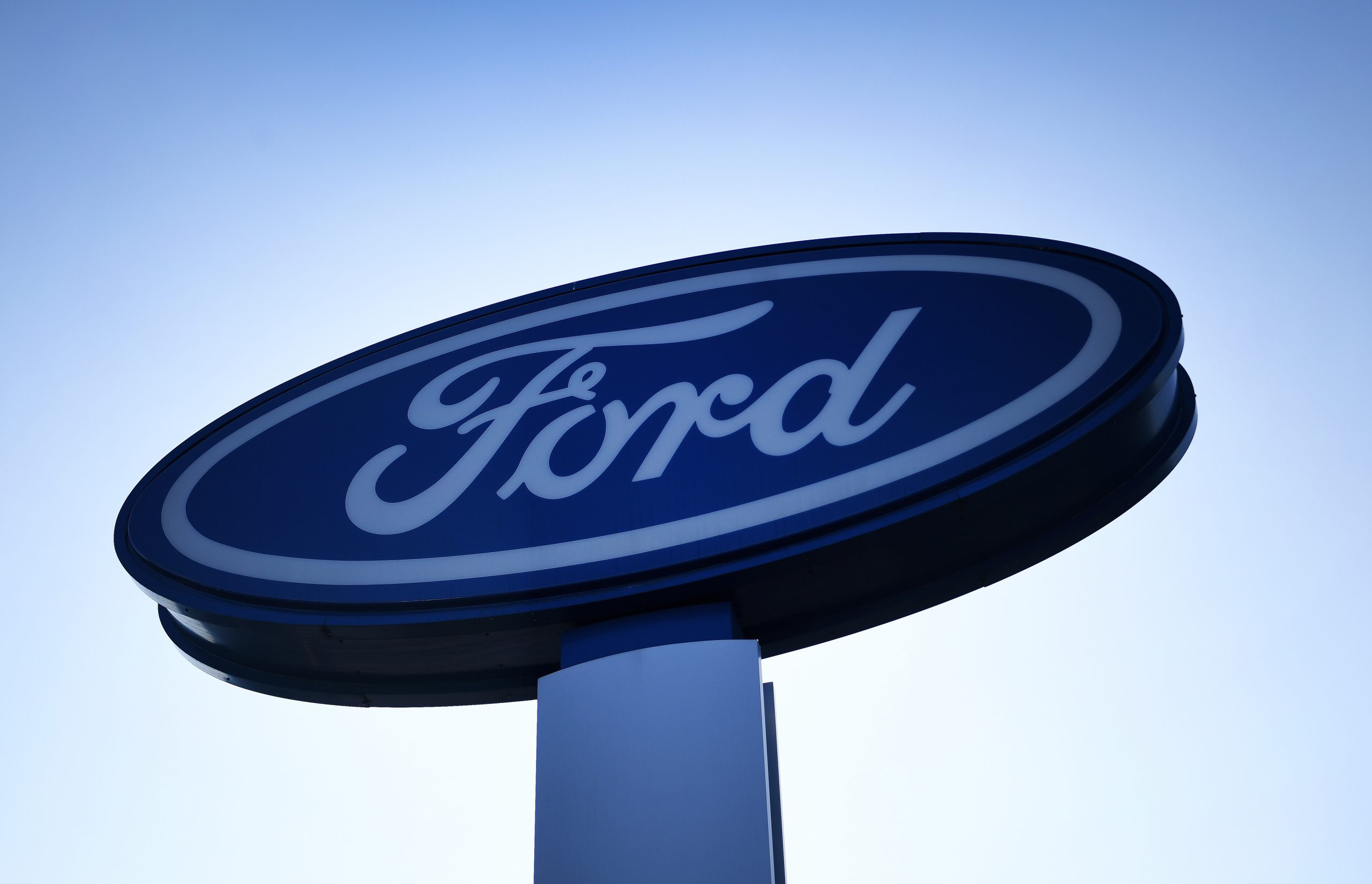 Ford recolhe 413 mil carros nos EUA por risco de perda de controlo da direção
