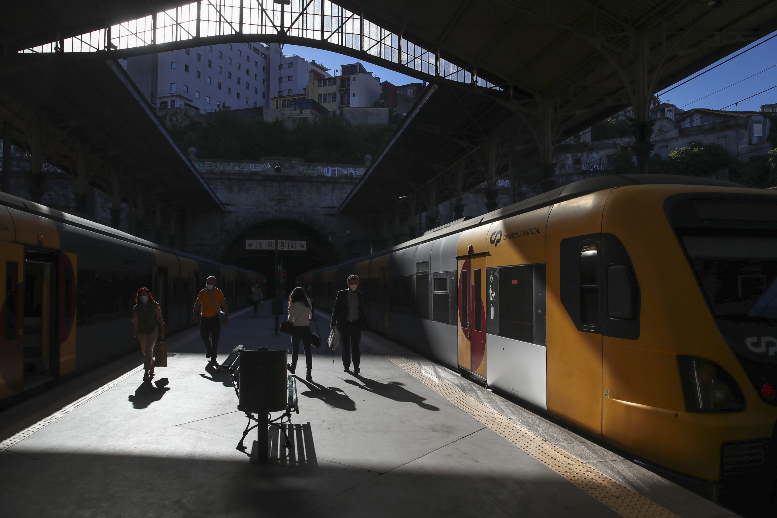 Trabalhadores da CP e IP em greve no dia 8 de outubro por aumentos salariais