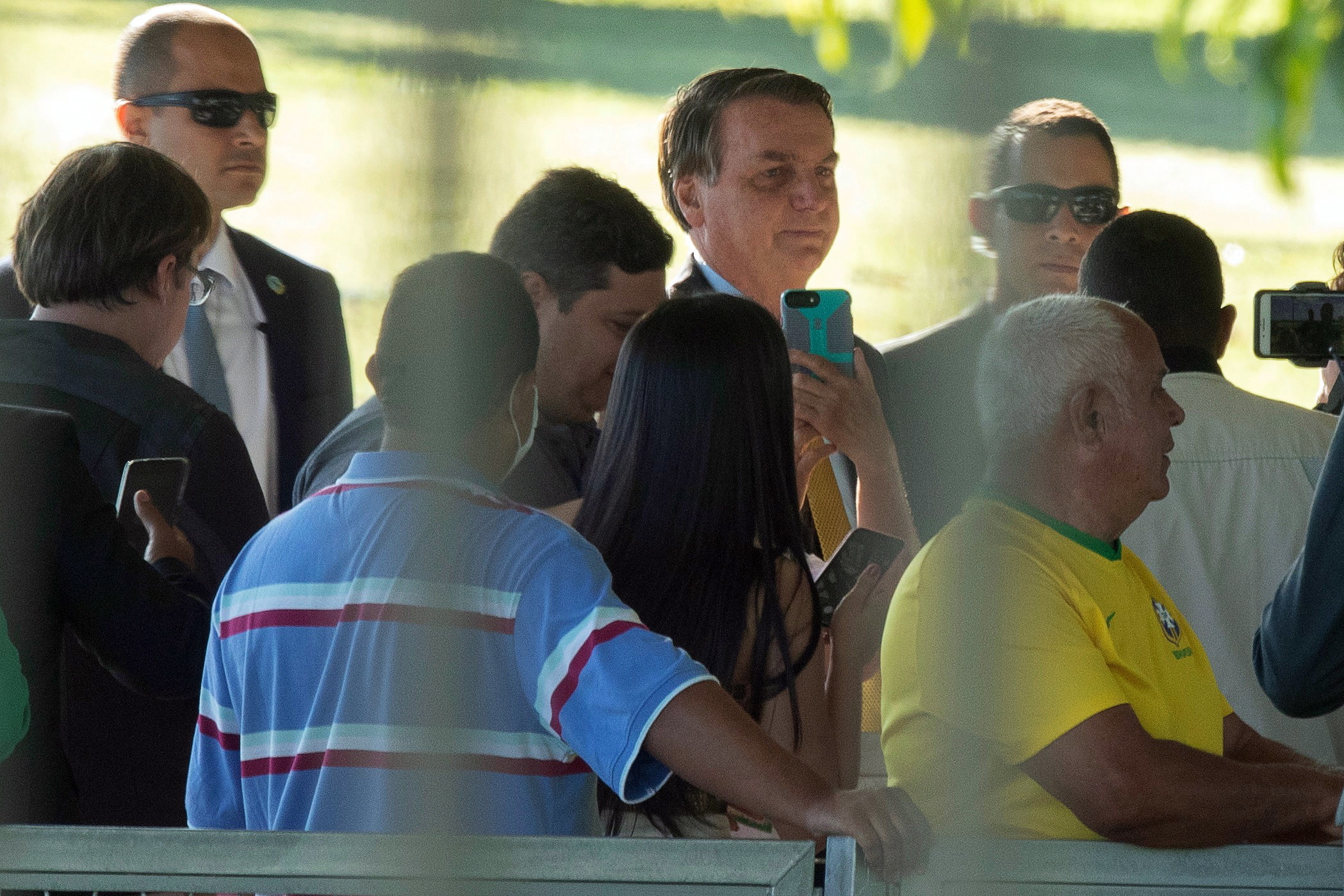 Bolsonaro promete eliminar desflorestação e anuncia meta de emissão zero para 2050