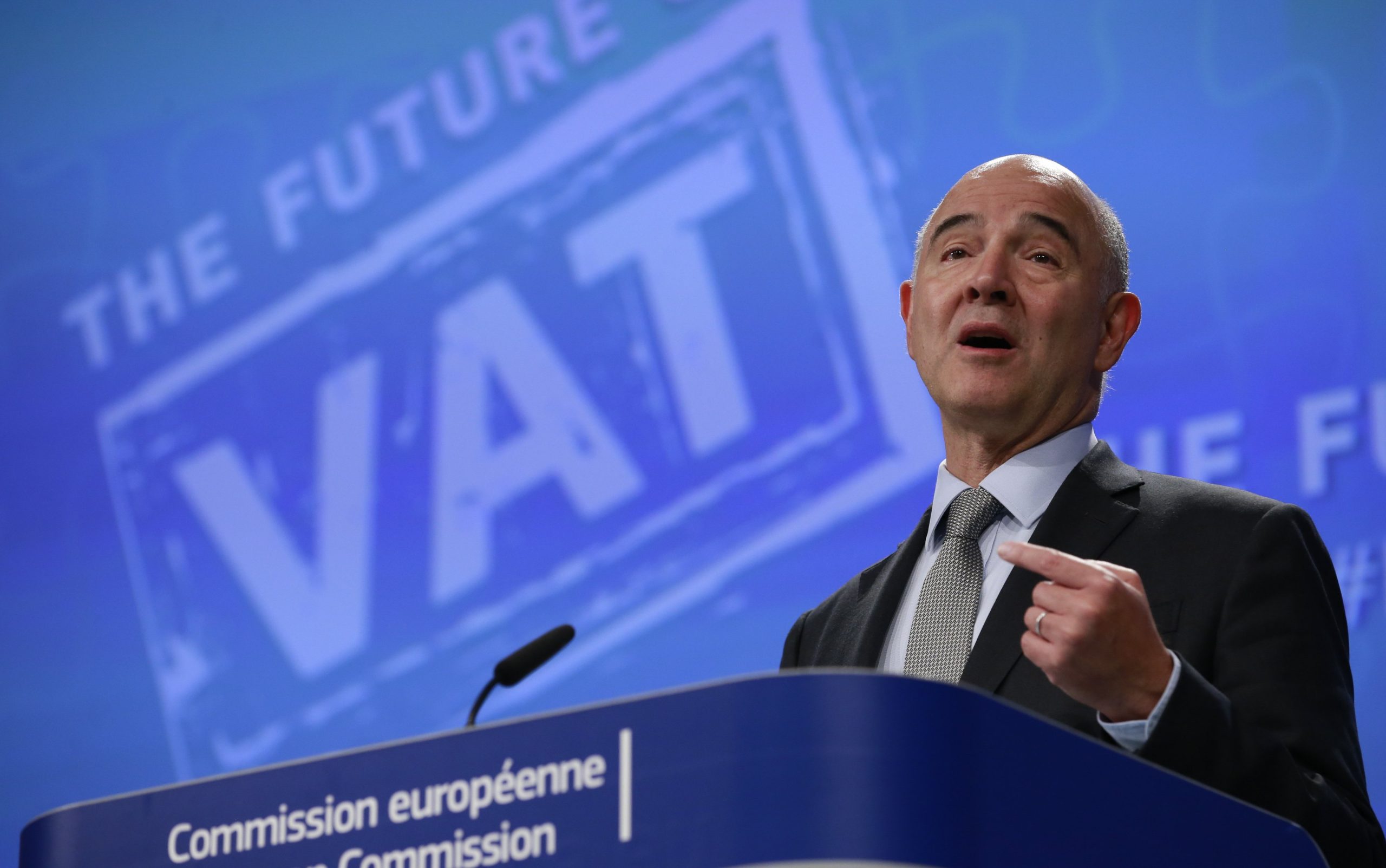 Eurogrupo: Moscovici quer um presidente que marque golos, seja ele Ronaldo ou Messi