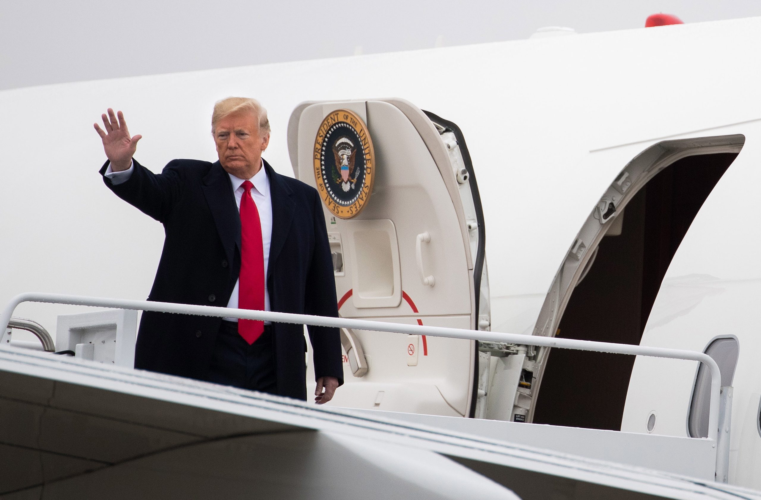 EUA. Donald Trump restringe condições de asilo para clandestinos