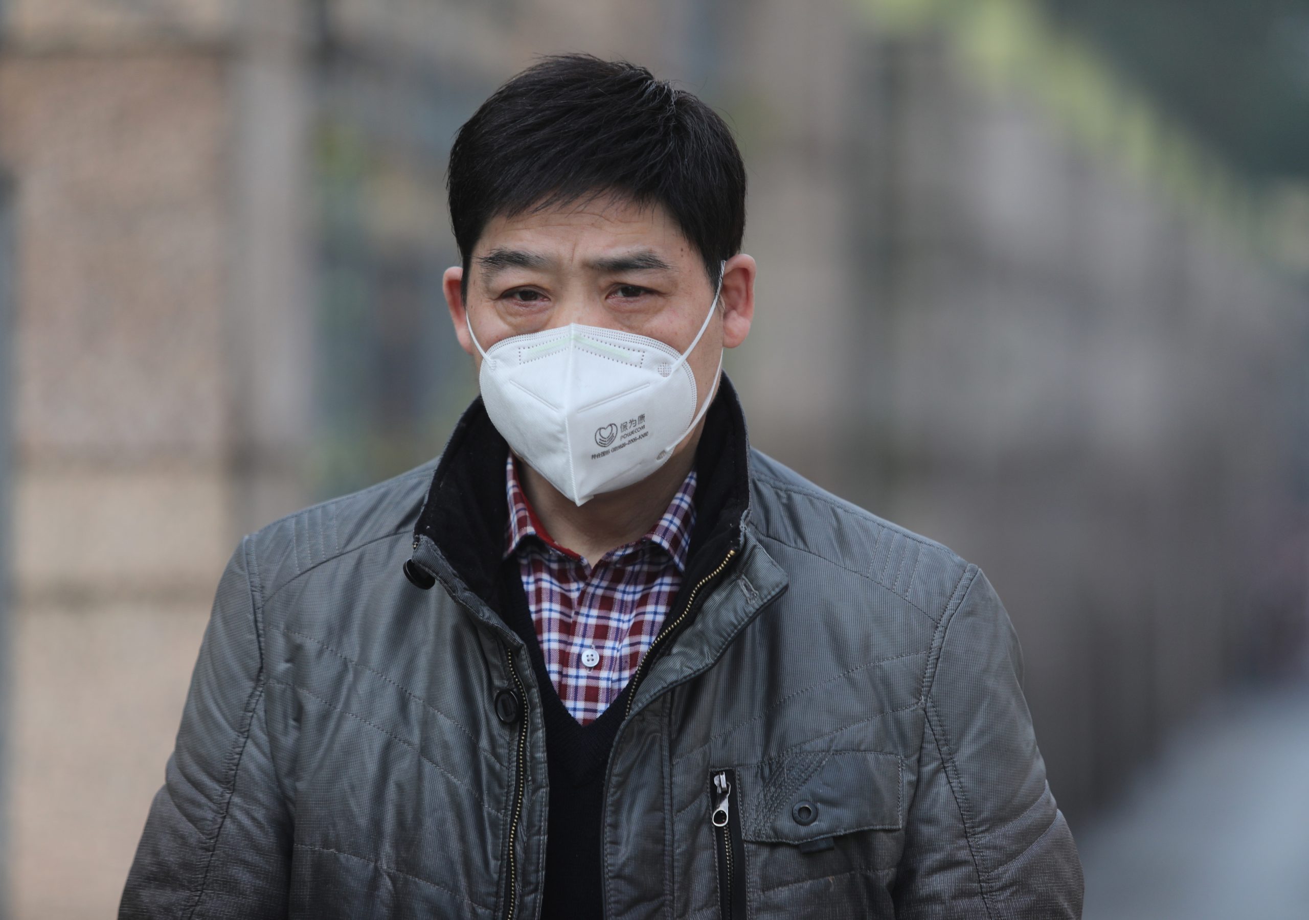 Pneumonia viral: Doença chega a Pequim e China regista terceiro caso fatal